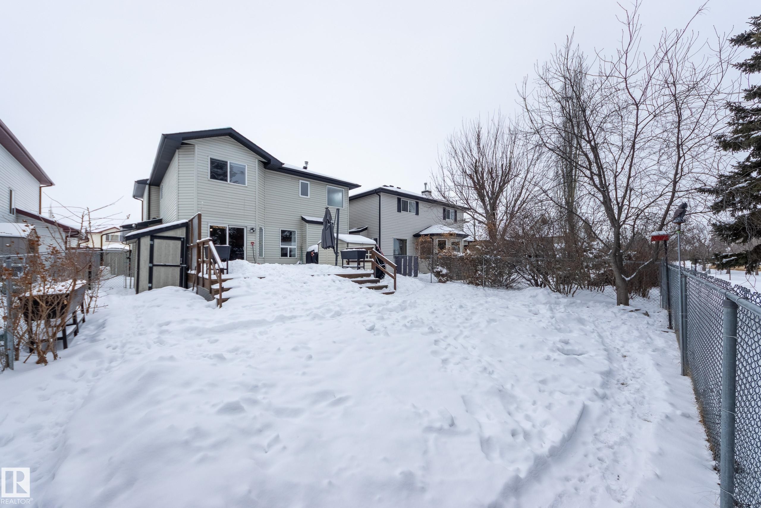 5 Greenbriar Place, Stony Plain, AB - Outdoor