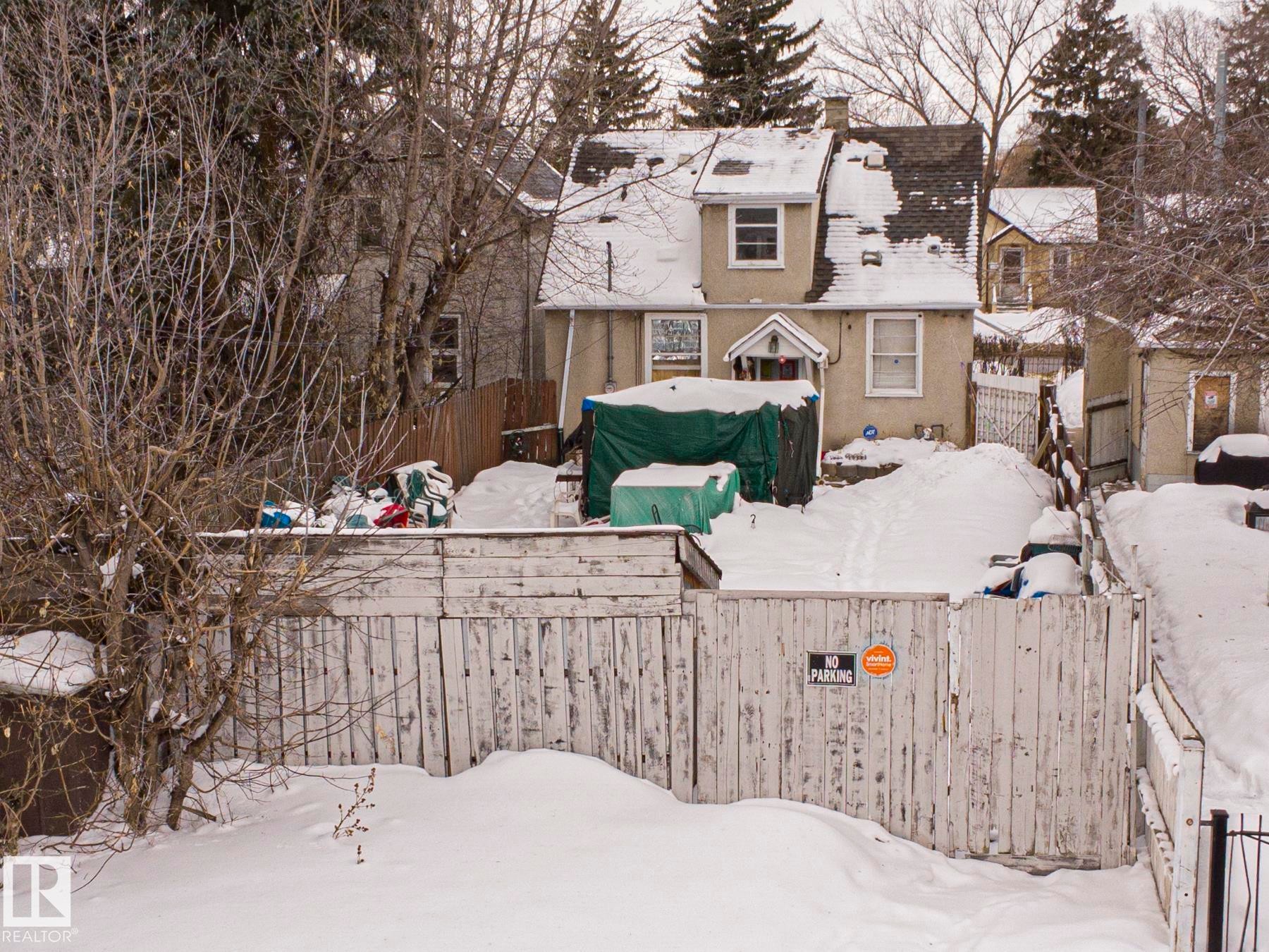 11321 101 Street, Edmonton, AB - Outdoor