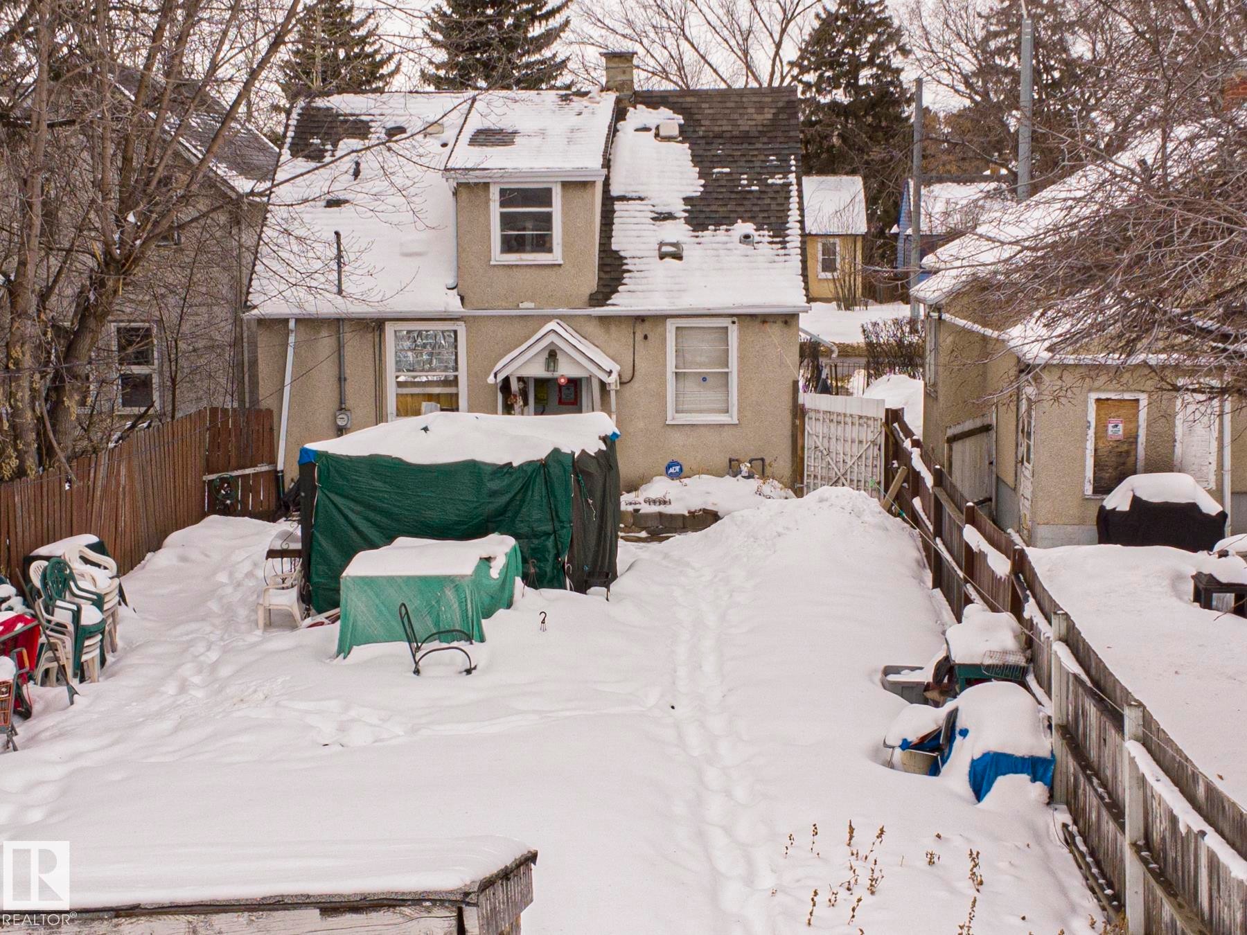 11321 101 Street, Edmonton, AB - Outdoor