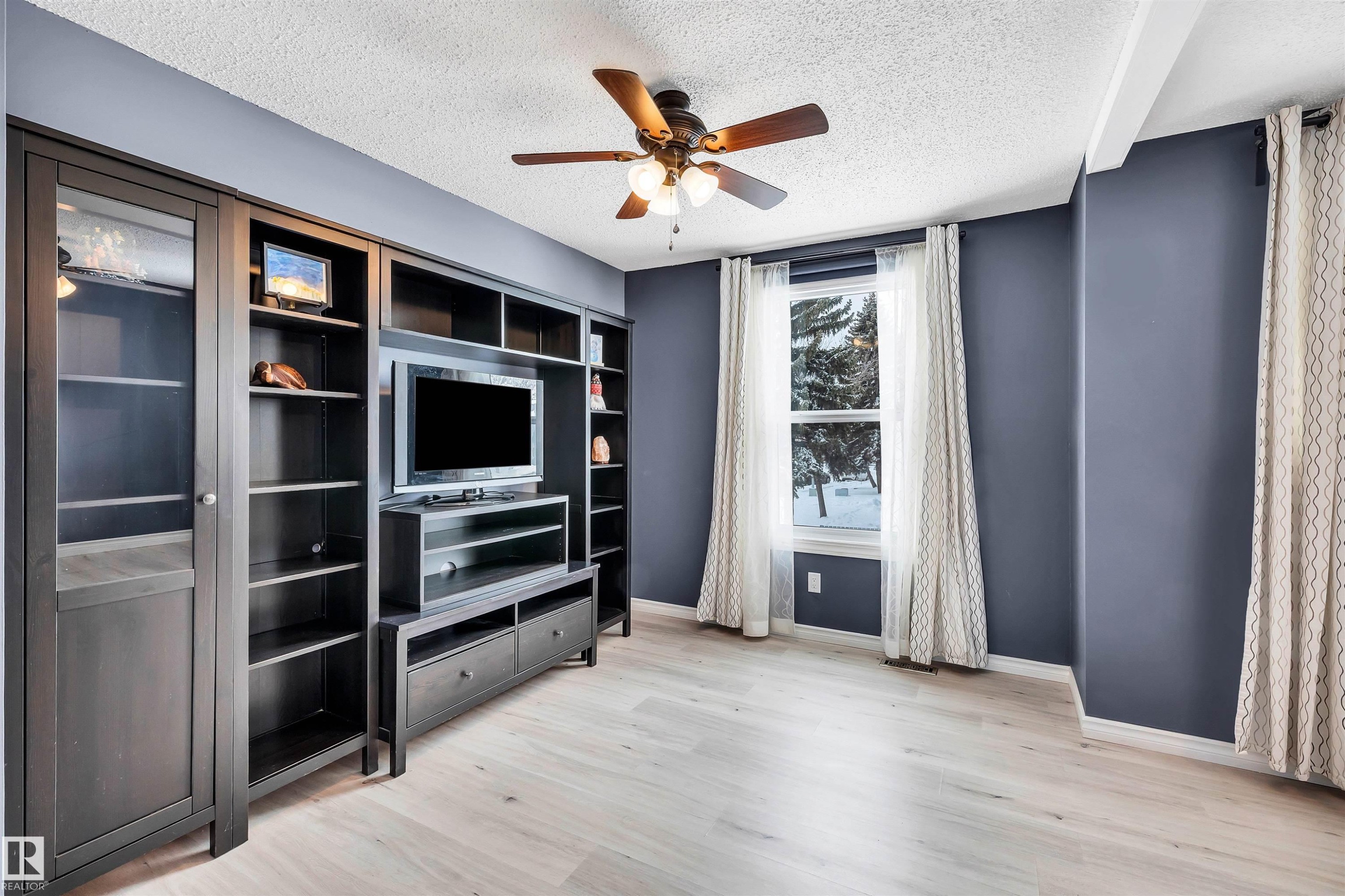 14204 31 Street, Edmonton, AB - Indoor