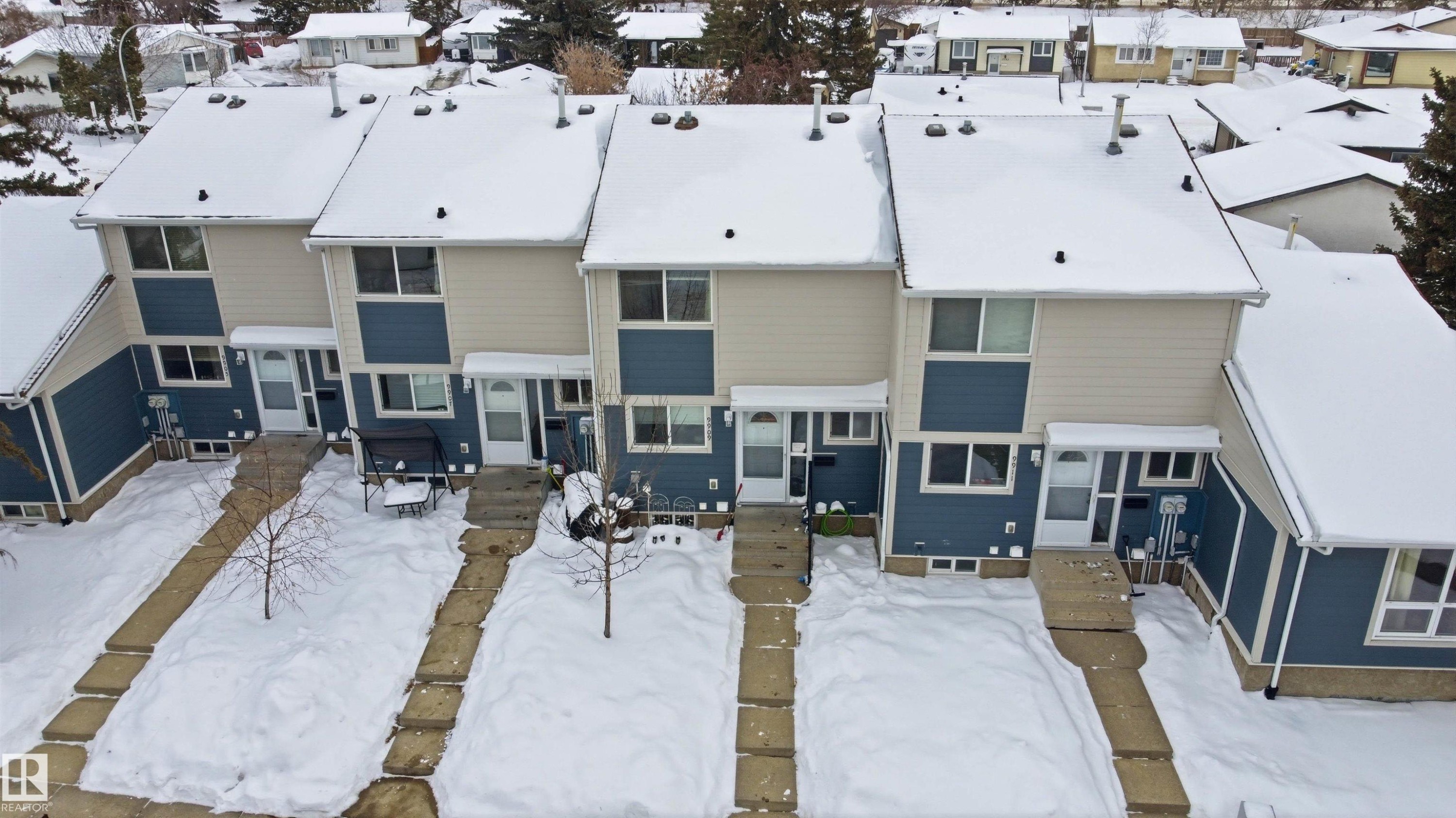 9909 171 Avenue, Edmonton, AB - Outdoor