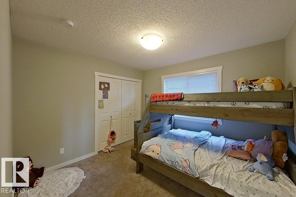 2342 Wonnacott Crescent, Edmonton, AB - Indoor Photo Showing Bedroom