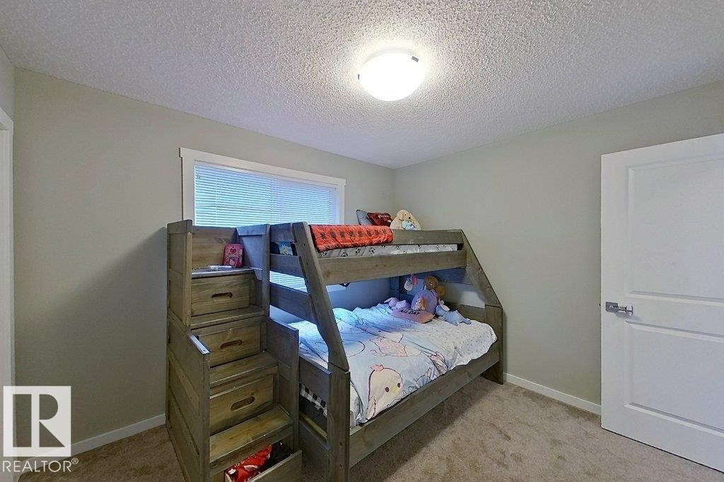 2342 Wonnacott Crescent, Edmonton, AB - Indoor Photo Showing Bedroom