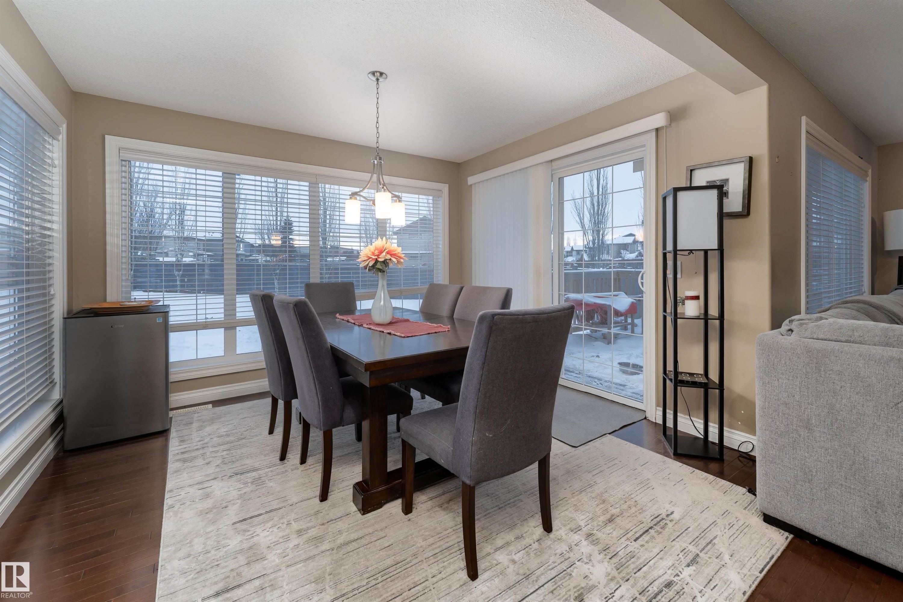 3514 Goodridge Bay, Edmonton, AB - Indoor Photo Showing Dining Room