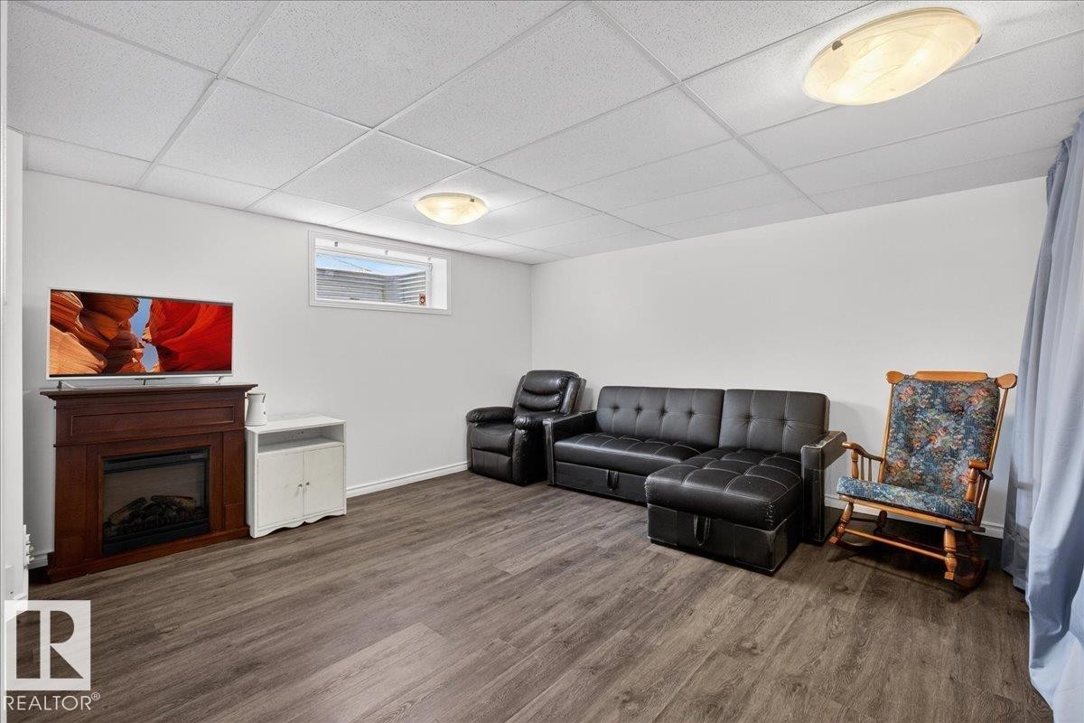 6828 159A Avenue, Edmonton, AB - Indoor