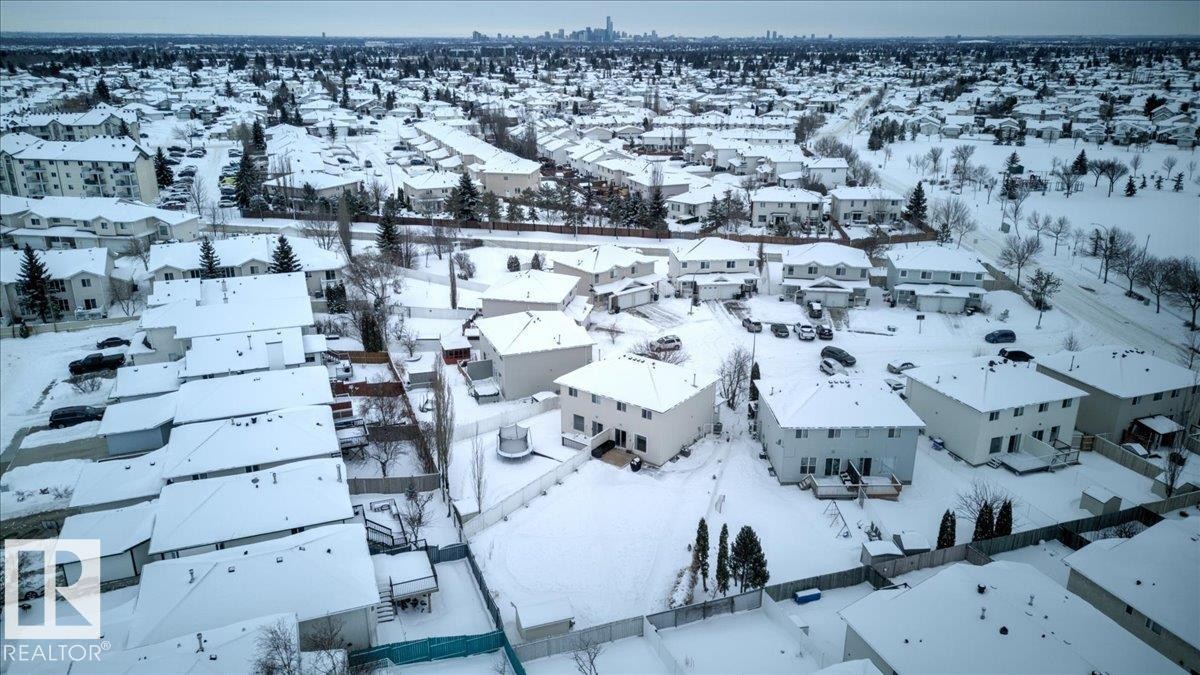 6828 159A Avenue, Edmonton, AB - Outdoor With View