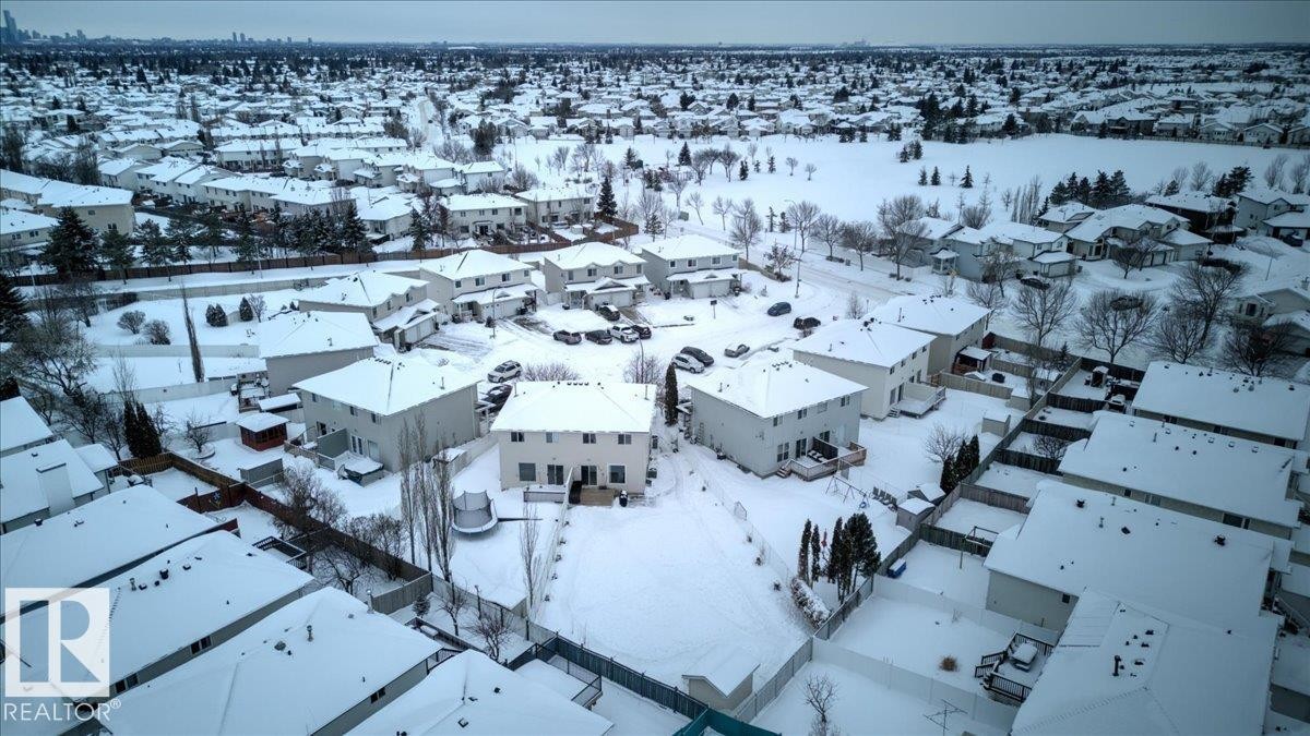 6828 159A Avenue, Edmonton, AB - Outdoor With View