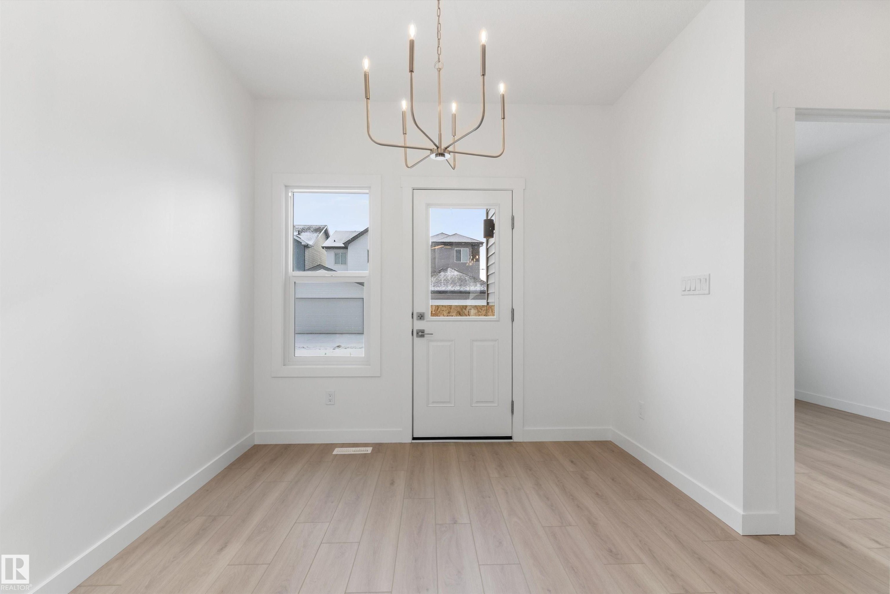 20719 43 Avenue, Edmonton, AB - Indoor Photo Showing Other Room