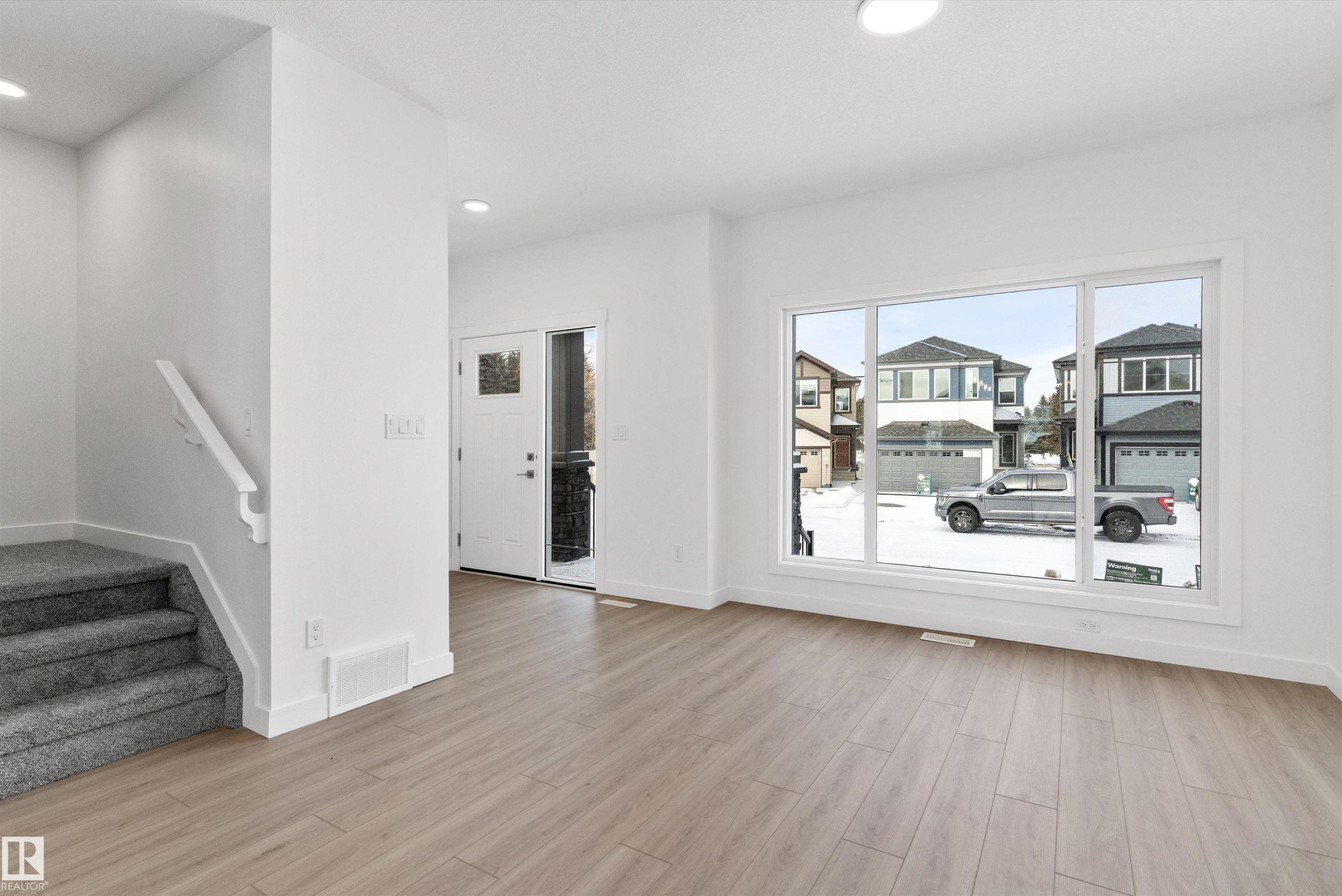 20719 43 Avenue, Edmonton, AB - Indoor Photo Showing Other Room