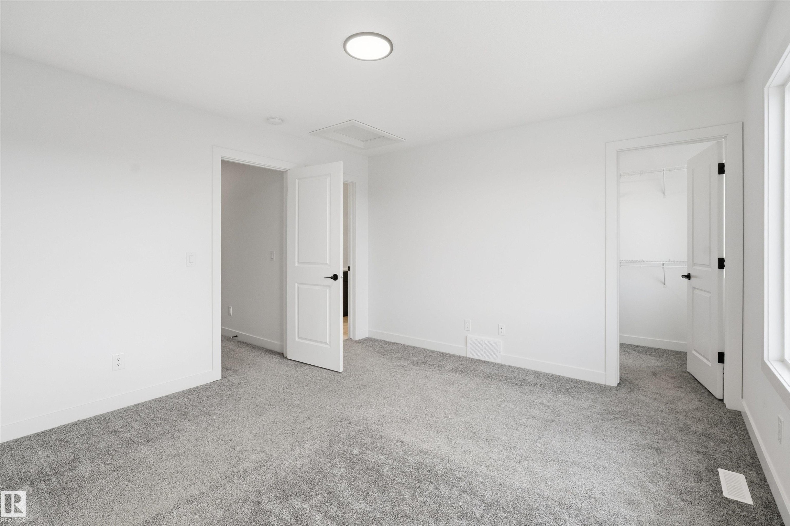 317 Juniper Cove, Leduc, AB - Indoor Photo Showing Other Room