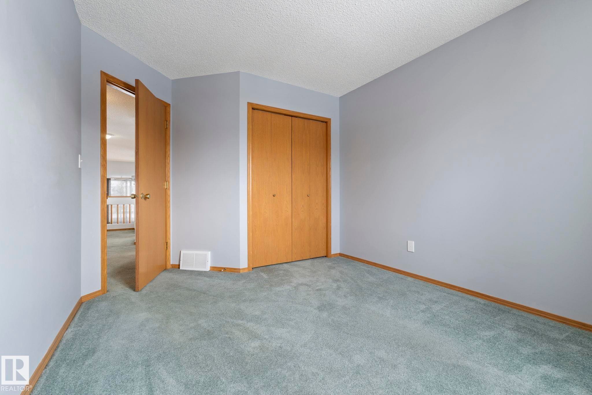 752 Whiston Court, Edmonton, AB - Indoor Photo Showing Other Room