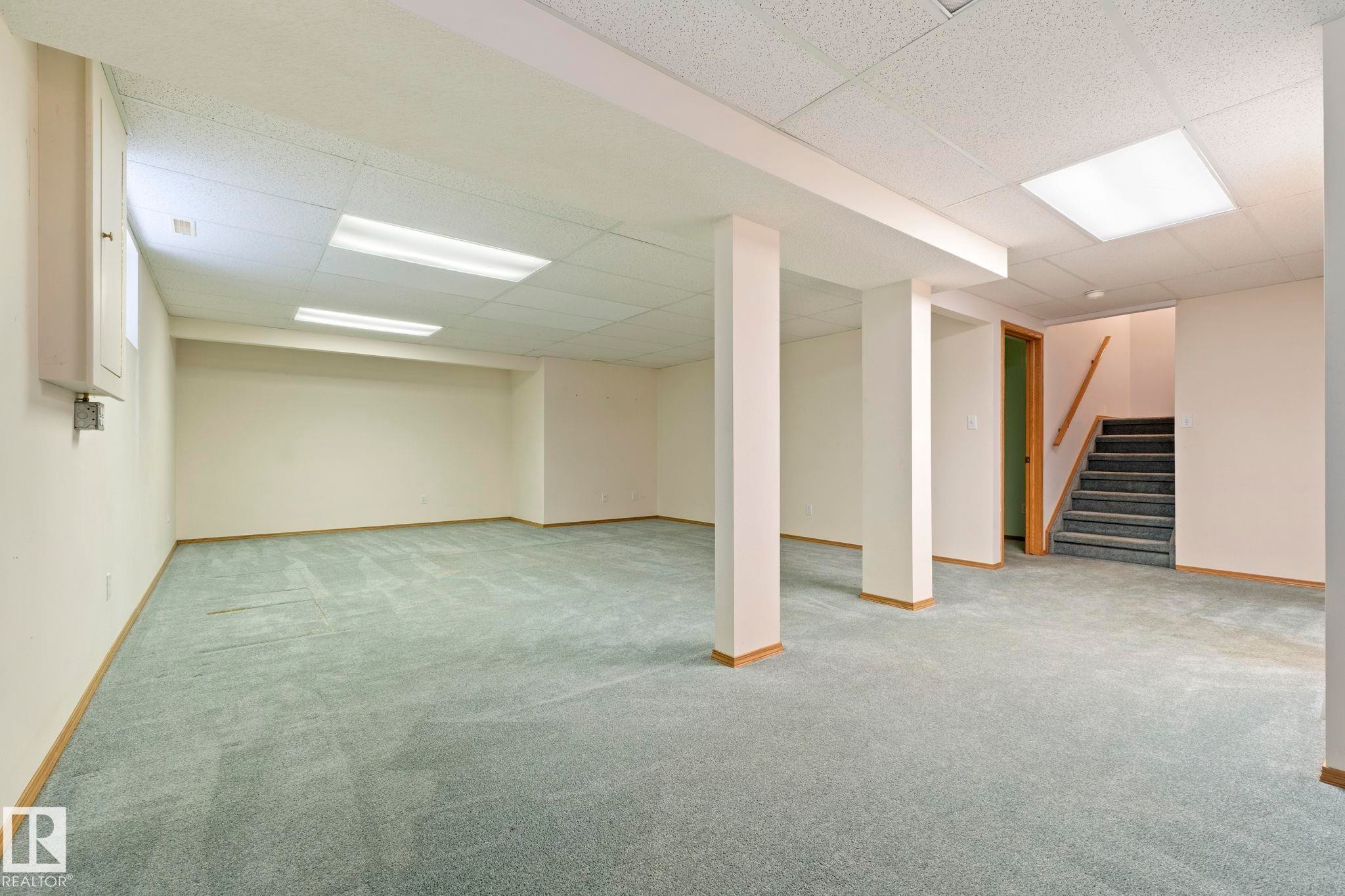 752 Whiston Court, Edmonton, AB - Indoor Photo Showing Basement