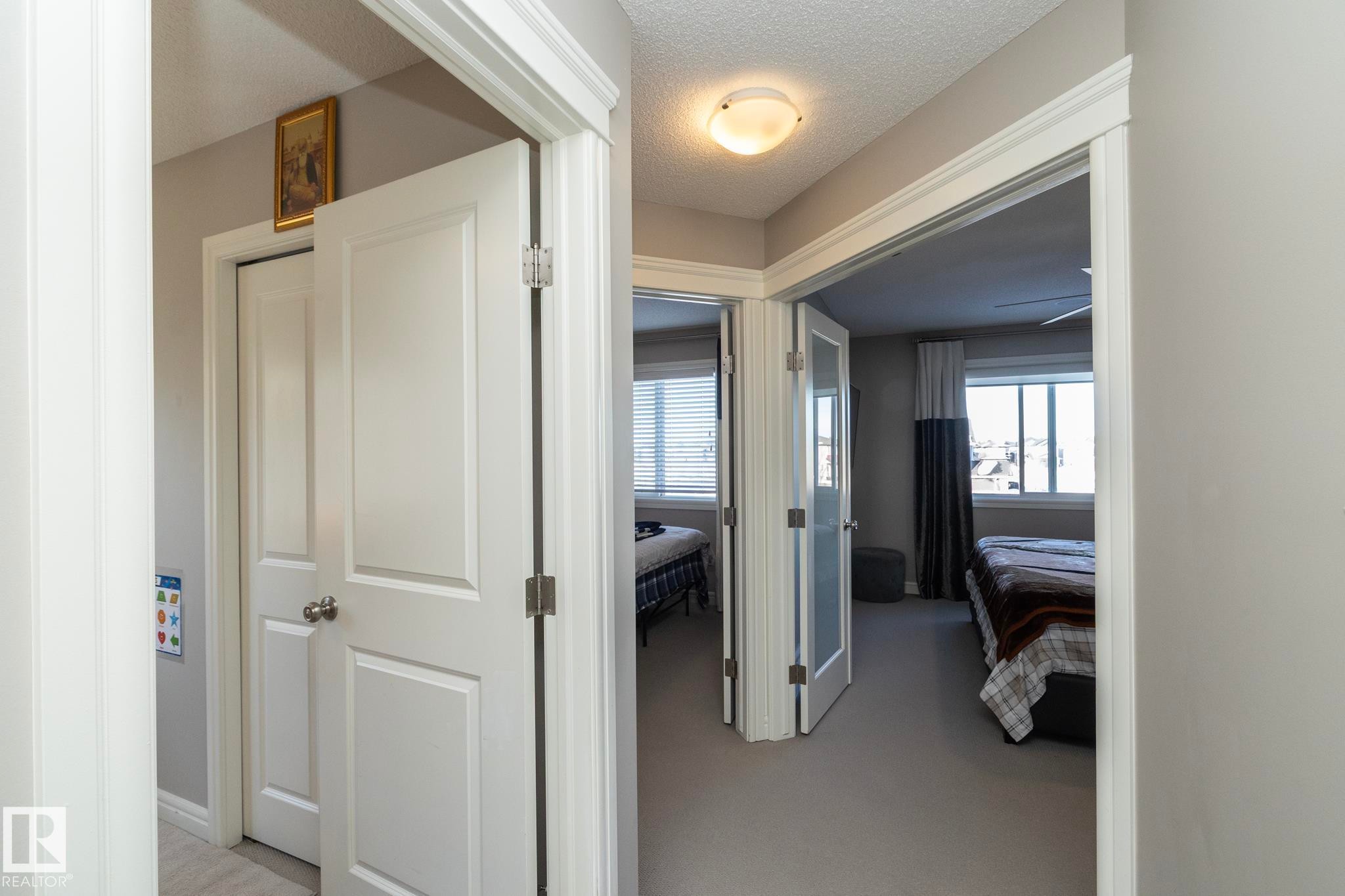 2208 Casey Crescent, Edmonton, AB - Indoor Photo Showing Other Room