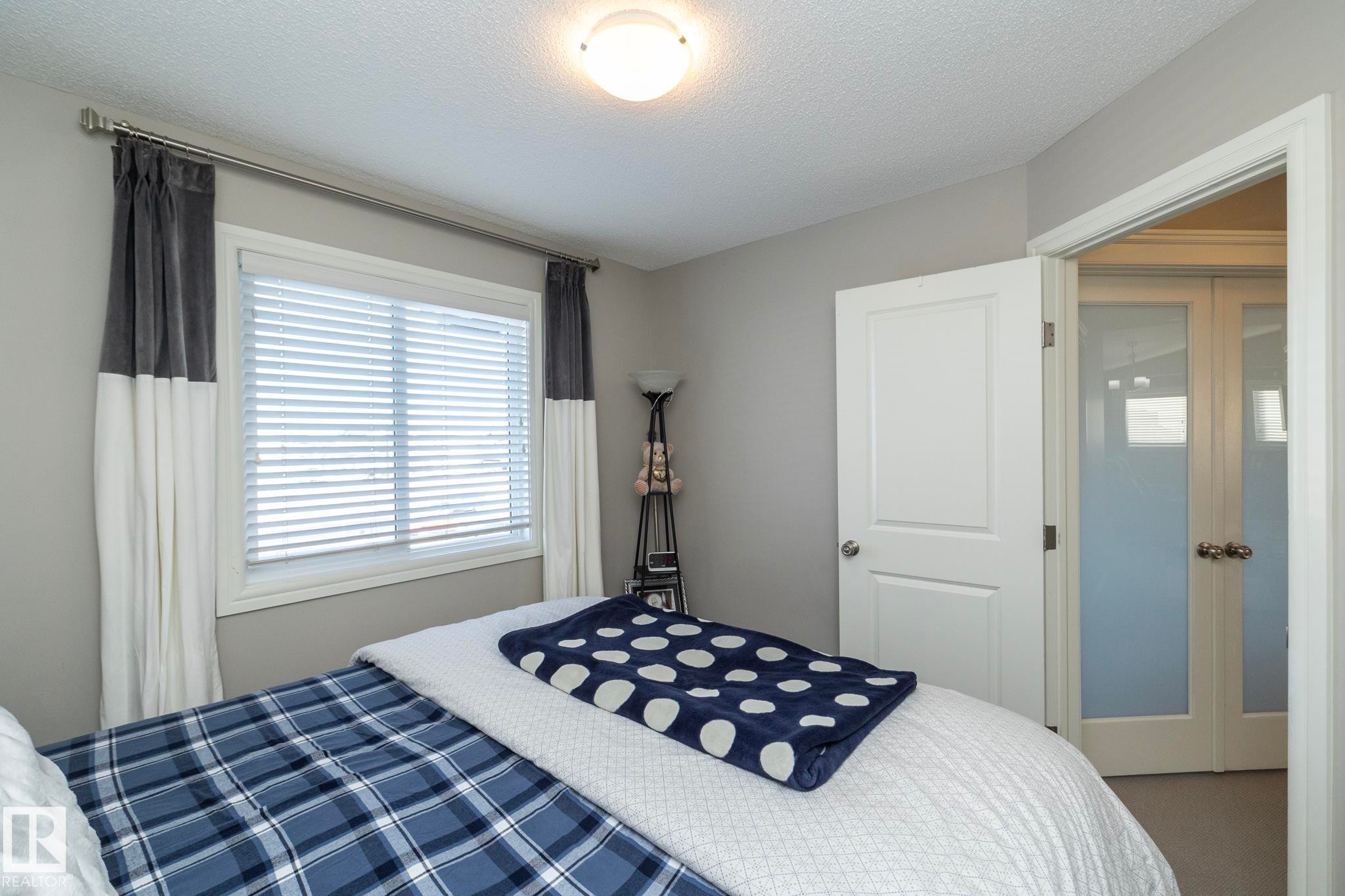 2208 Casey Crescent, Edmonton, AB - Indoor Photo Showing Bedroom