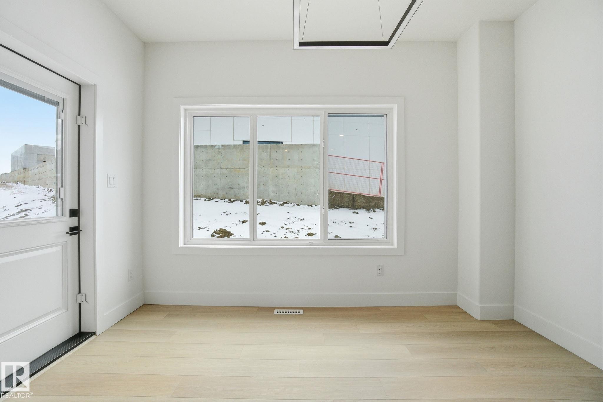 1405 Osprey Crest, Edmonton, AB - Indoor