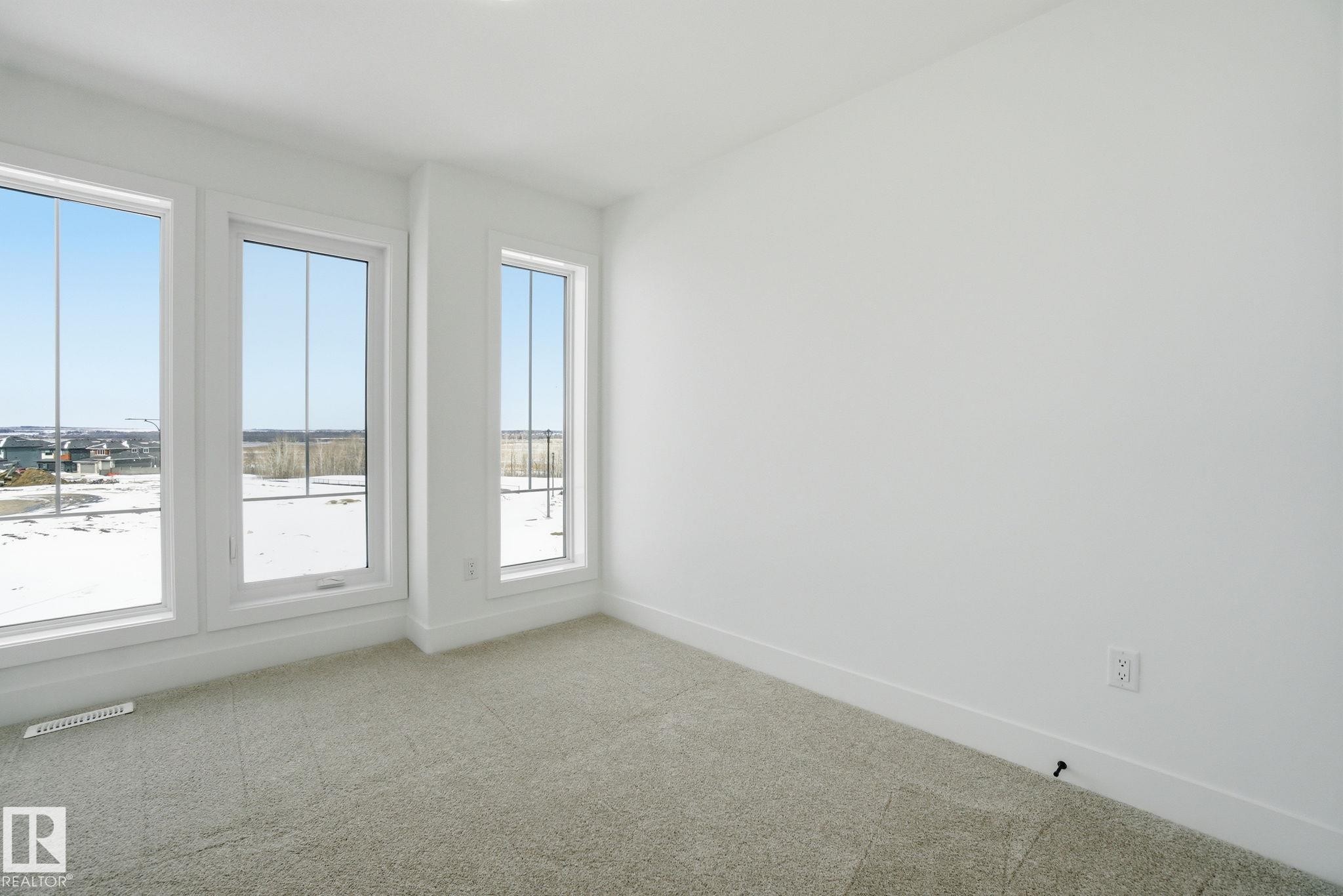 1405 Osprey Crest, Edmonton, AB - Indoor Photo Showing Other Room