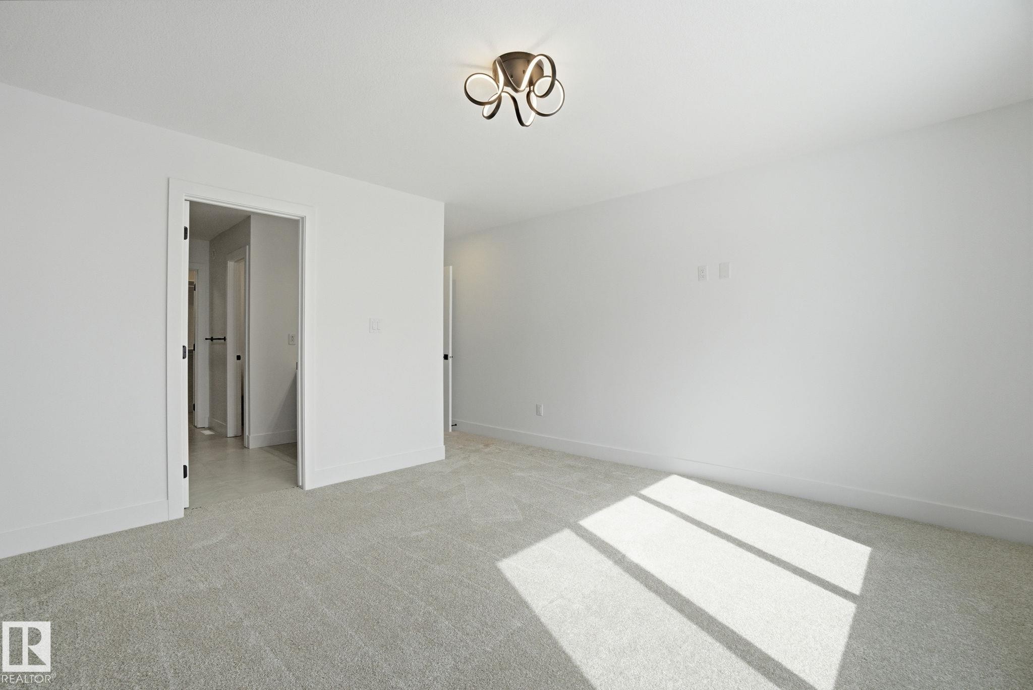 1405 Osprey Crest, Edmonton, AB - Indoor