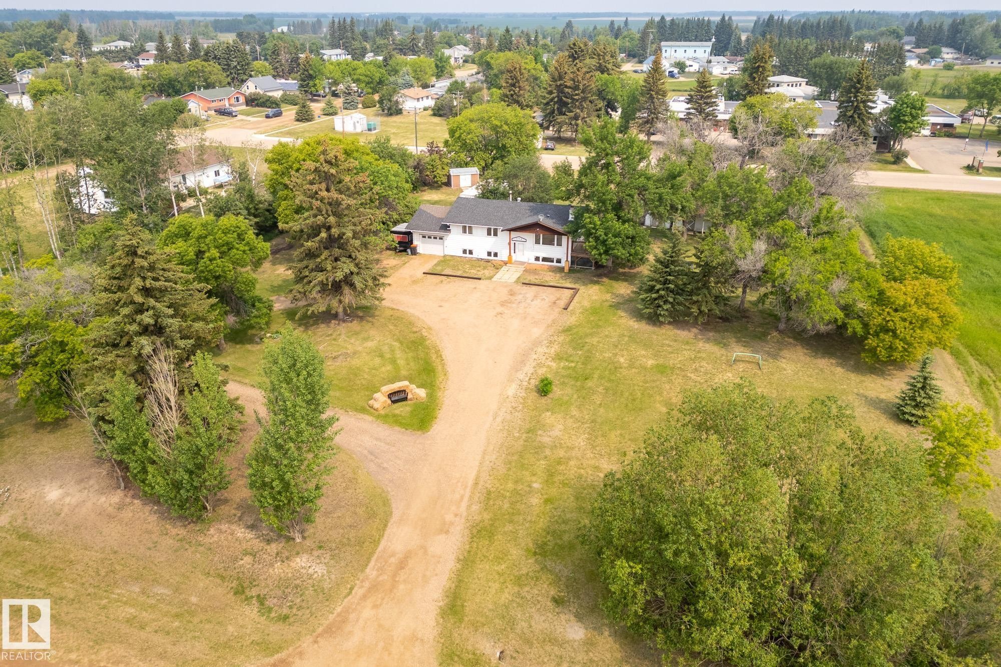 320 1 Avenue, Thorhild, AB - Outdoor With View