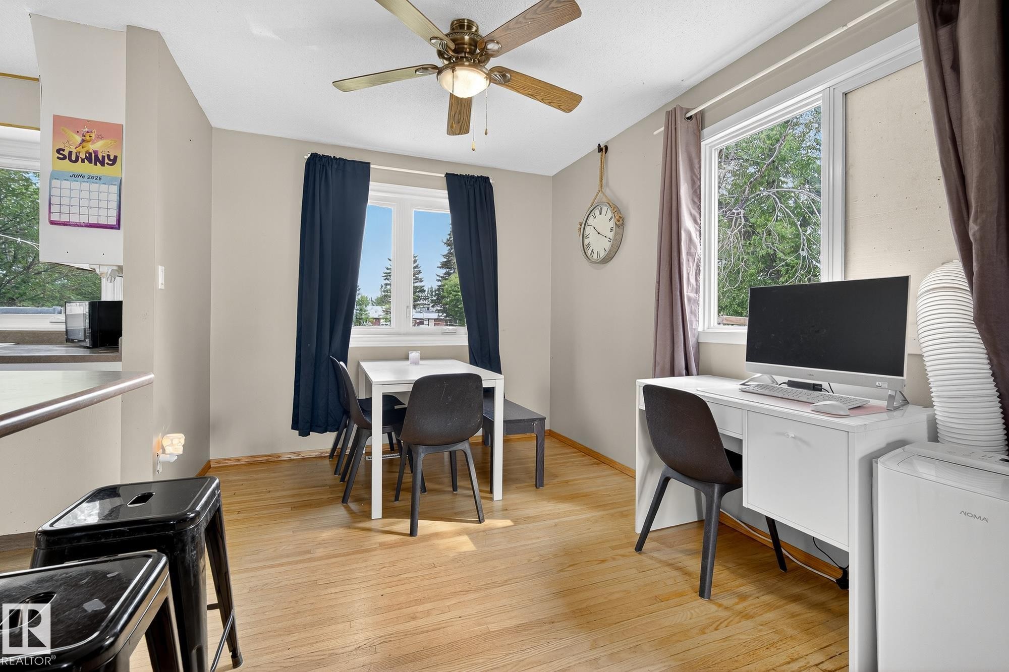 320 1 Avenue, Thorhild, AB - Indoor Photo Showing Office