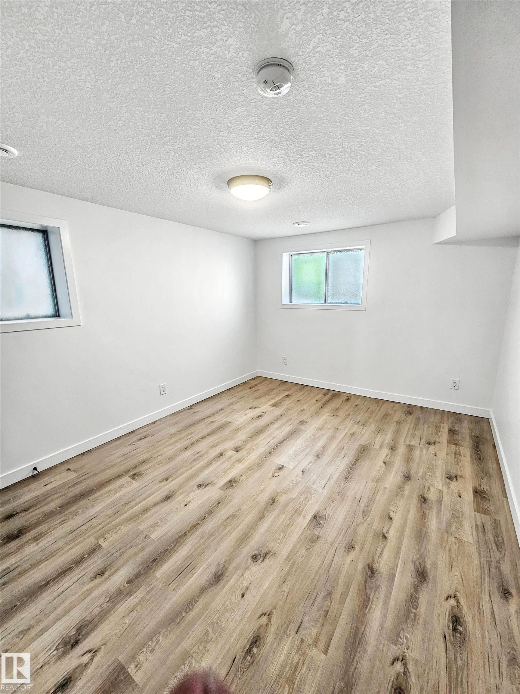 11523 82 Street, Edmonton, AB - Indoor Photo Showing Other Room