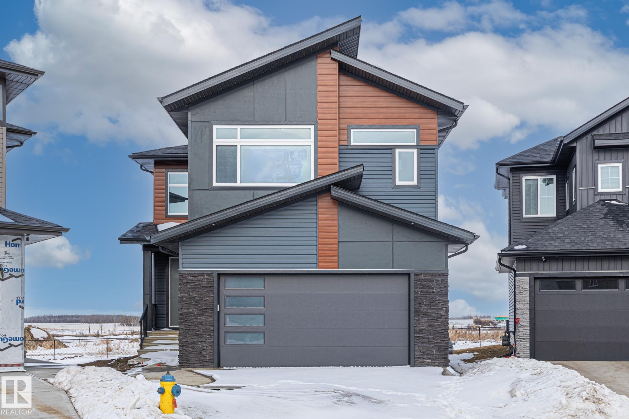 416 Pine Point(E), Leduc, AB - Outdoor With Exterior