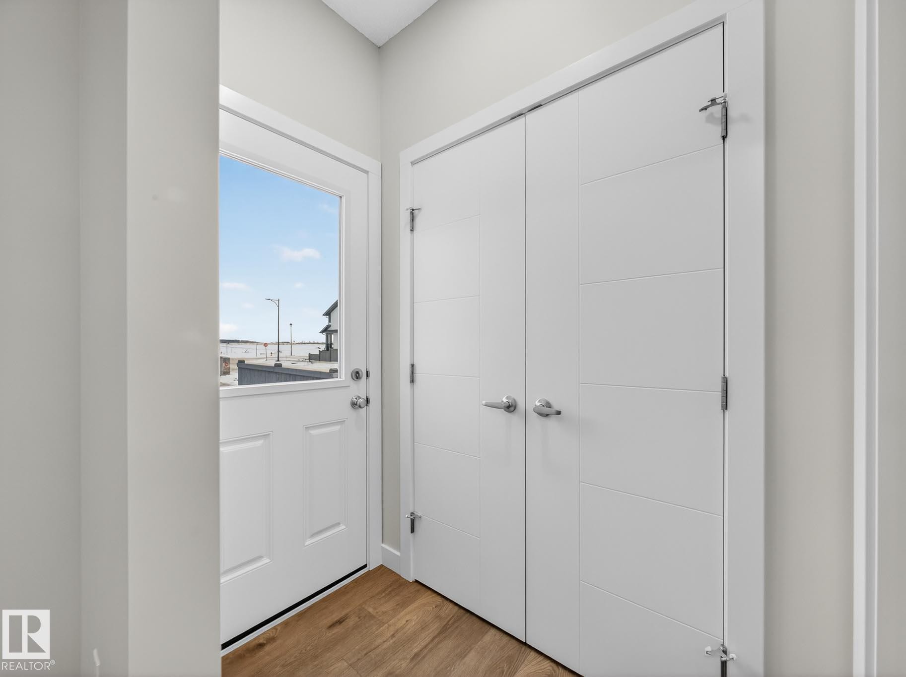 301 Brae Way, Leduc, AB - Indoor Photo Showing Other Room