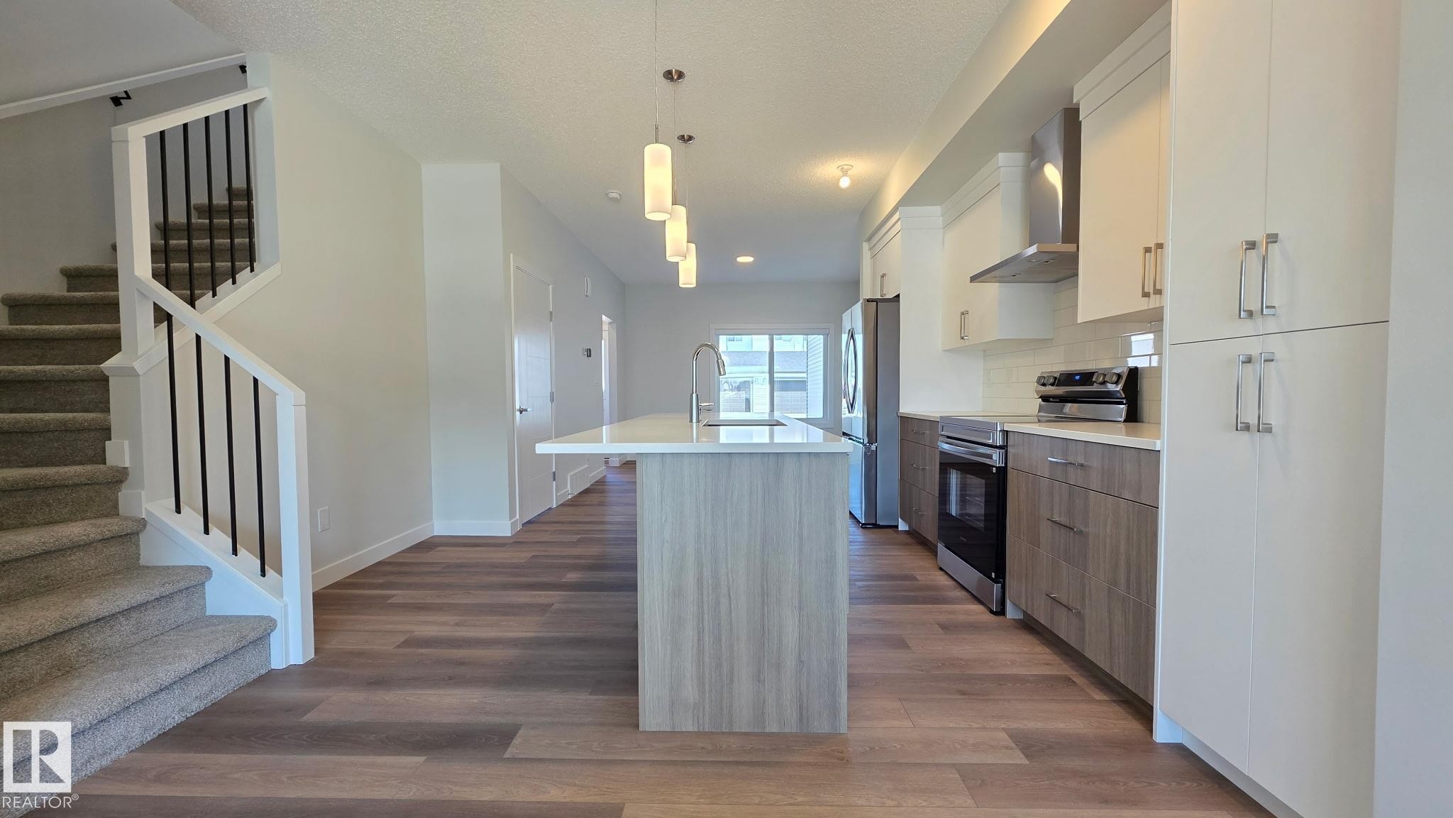 301 Brae Way, Leduc, AB - Indoor