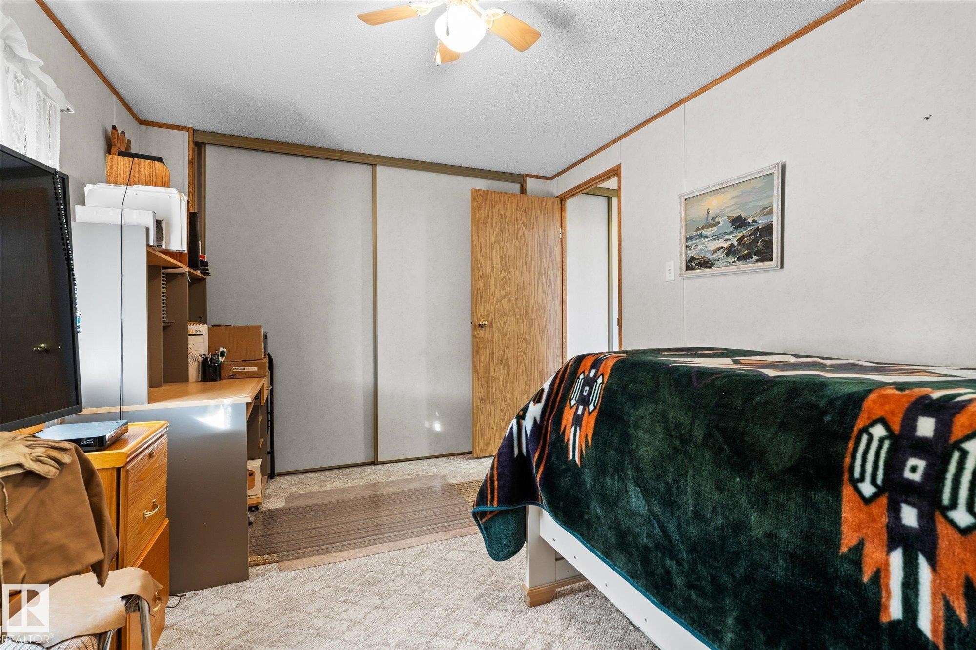 89-3400 48, Stony Plain, AB - Indoor