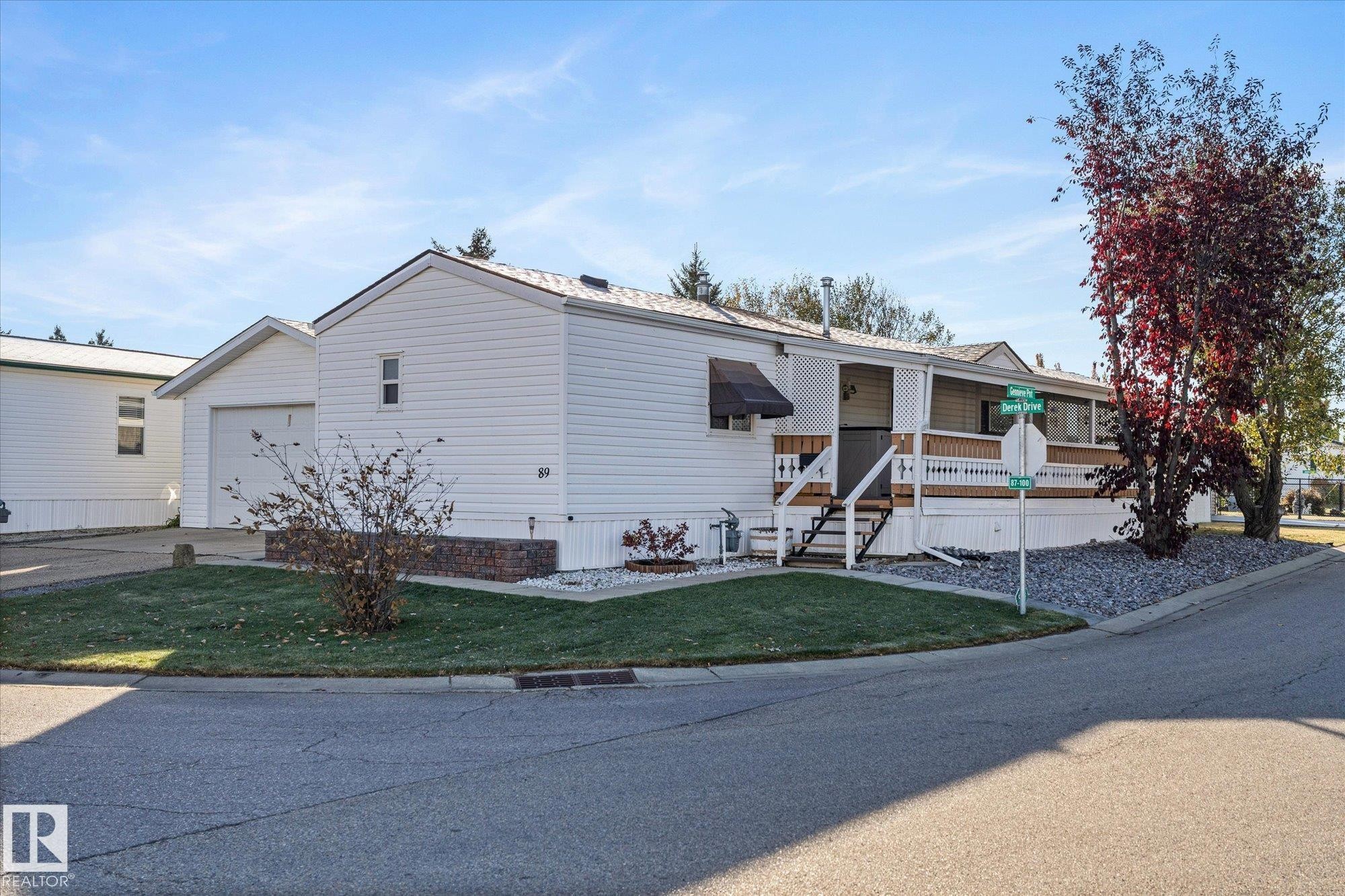 89-3400 48, Stony Plain, AB - Outdoor