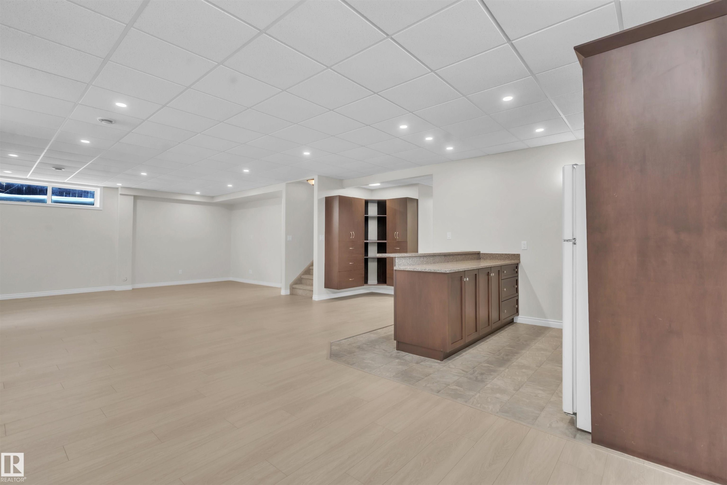 711 21 Street, Cold Lake, AB - Indoor