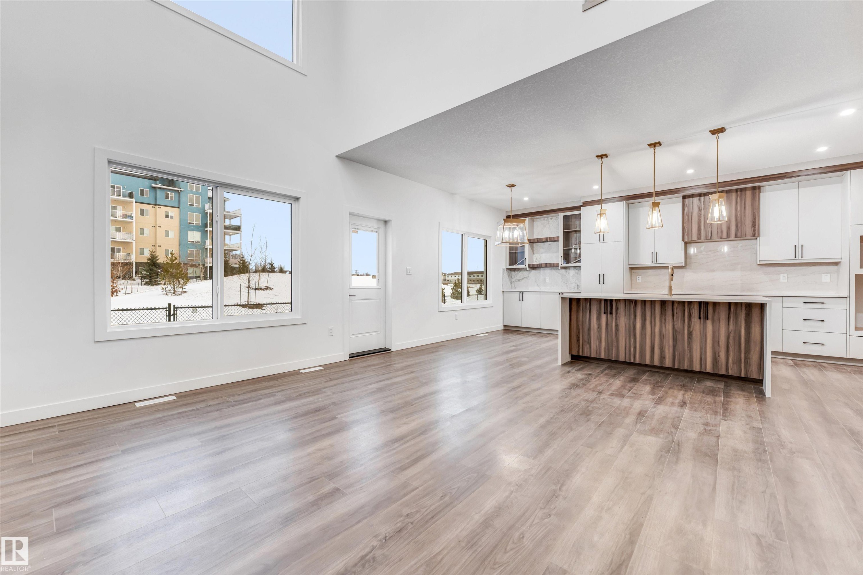 136 Creekside Lane, Leduc, AB - Indoor