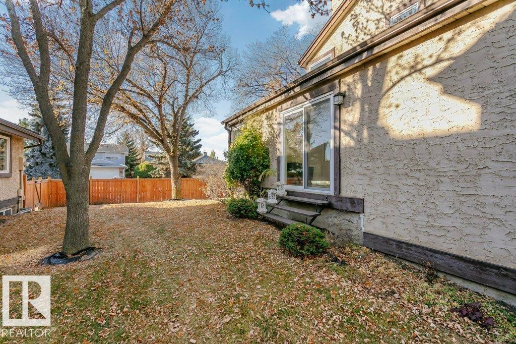 14916 43 Avenue, Edmonton, AB - Outdoor