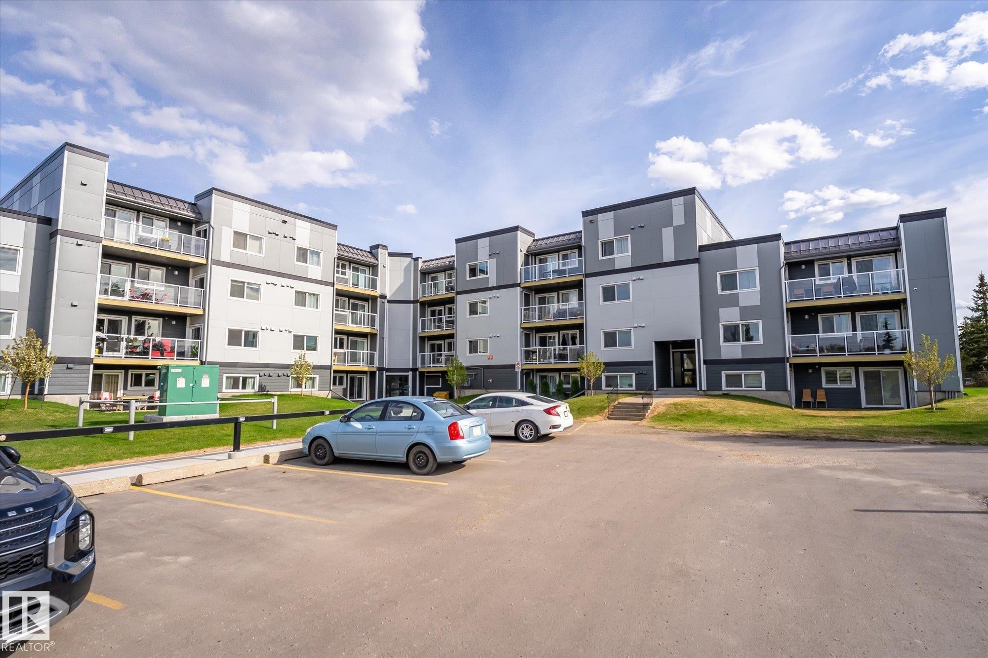 302 9504 182 Street, Edmonton, AB - Outdoor With Balcony With Facade