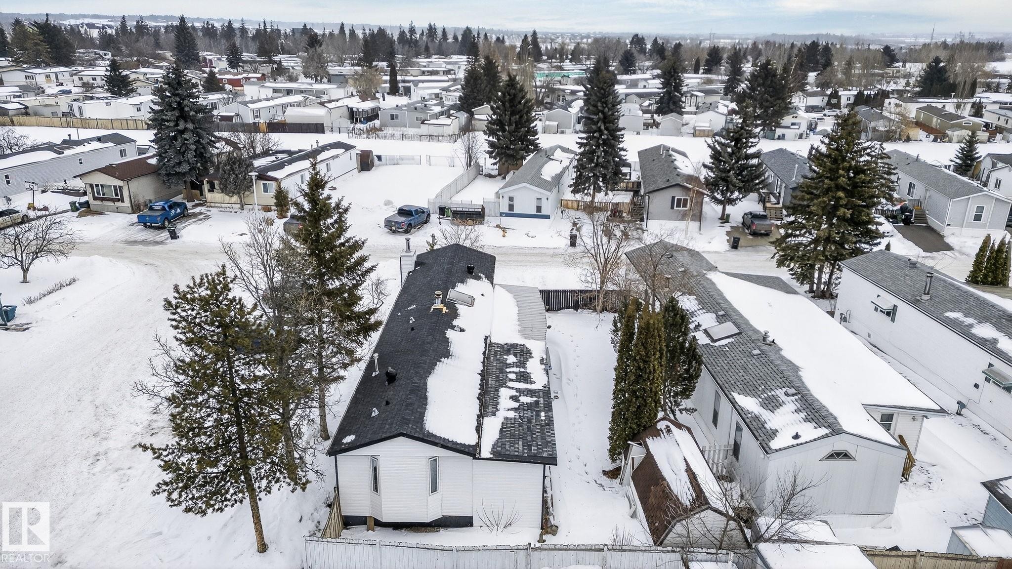 Snowy aerial view featuring a residential view - 72 Evergreen Park, Edmonton, AB - Outdoor With View