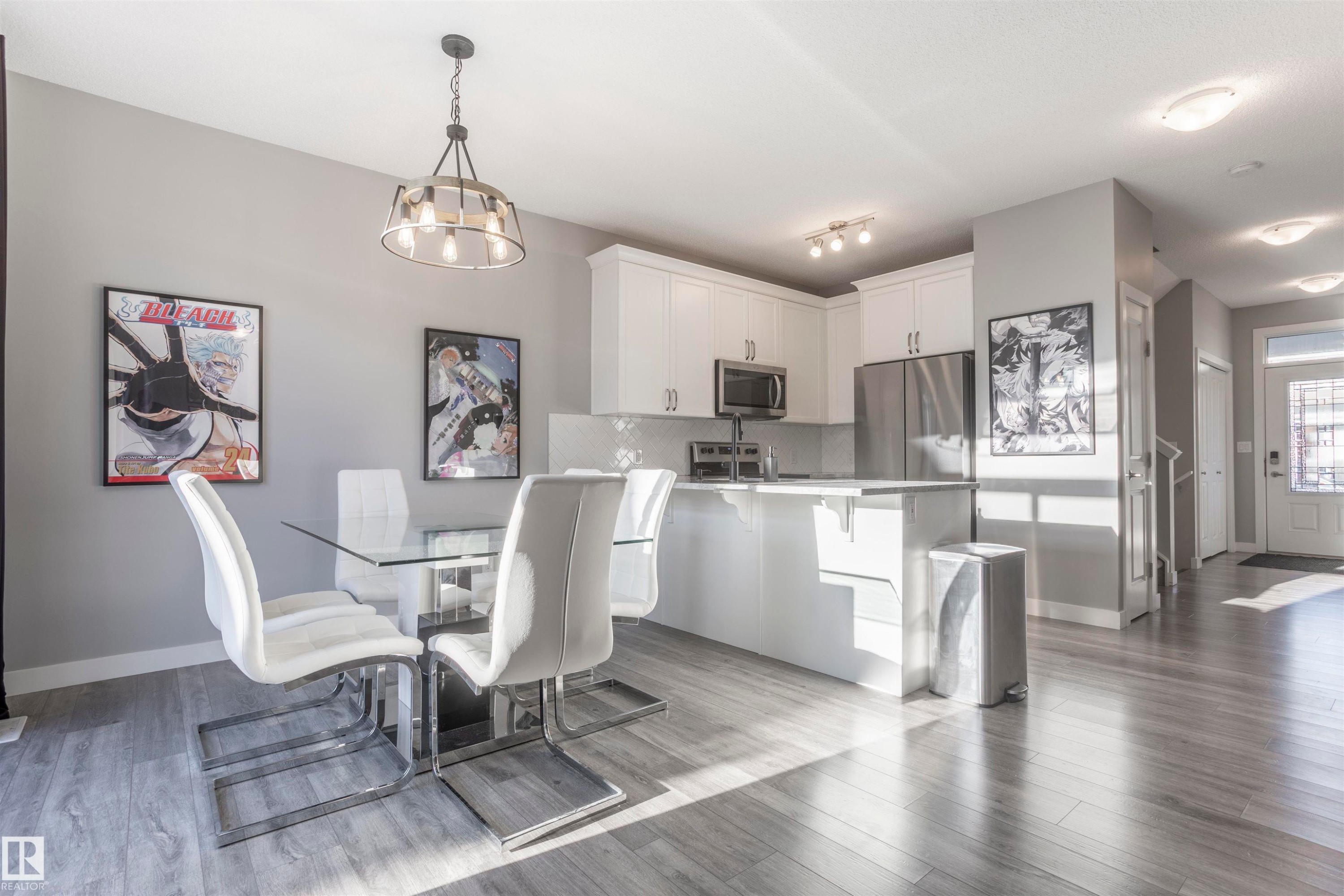 20031 18 Avenue, Edmonton, AB - Indoor