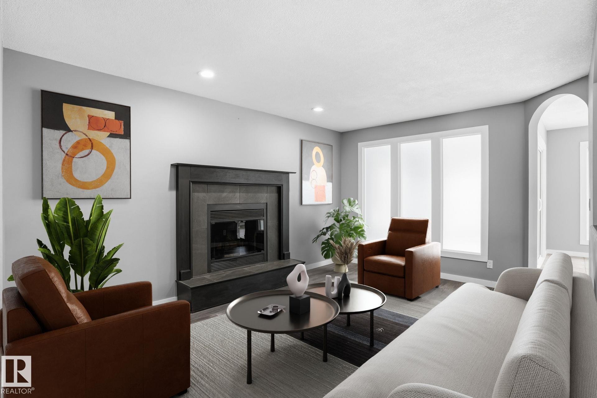 11019 10 Avenue, Edmonton, AB - Indoor Photo Showing Living Room With Fireplace