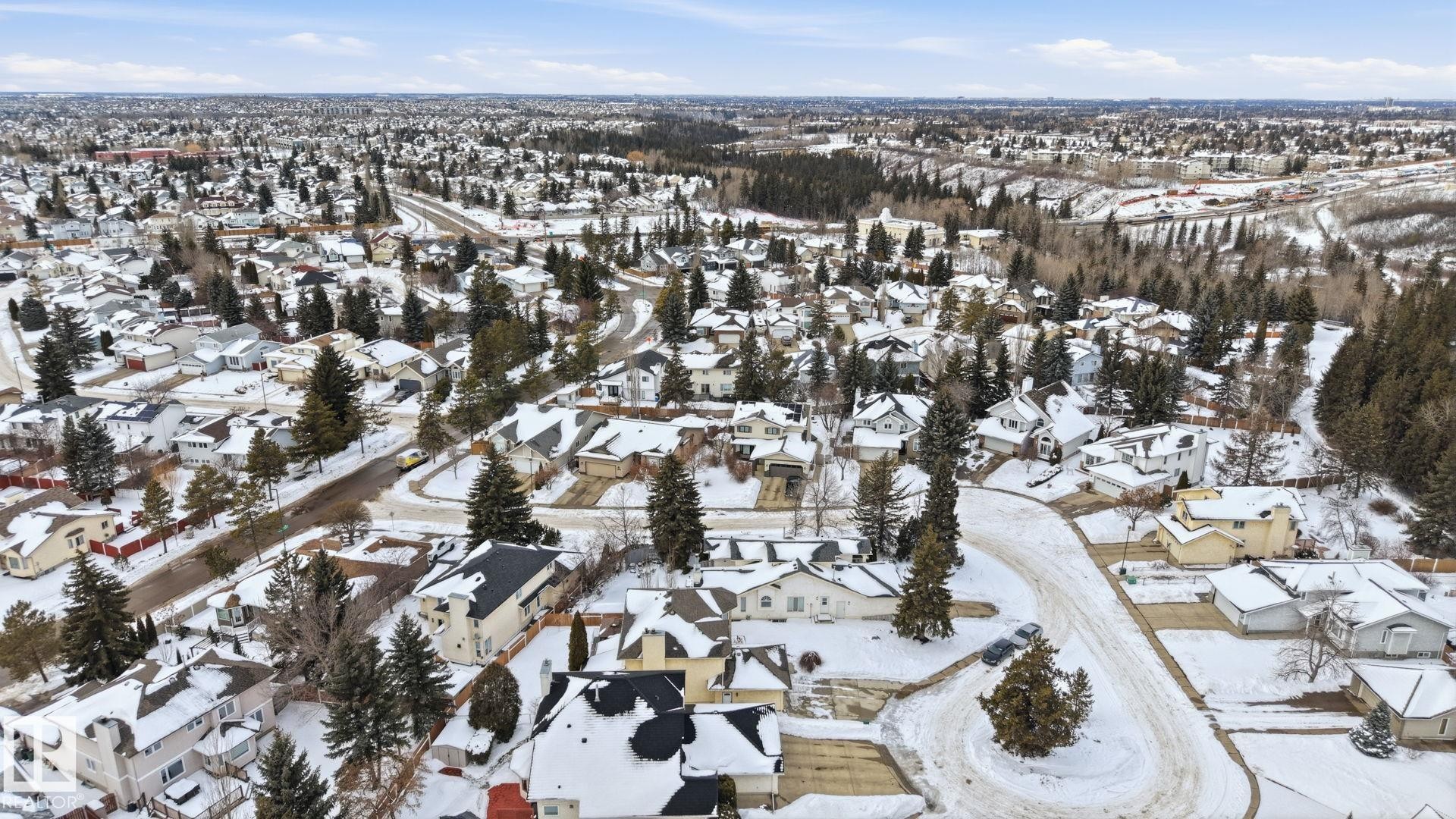 11019 10 Avenue, Edmonton, AB - Outdoor With View