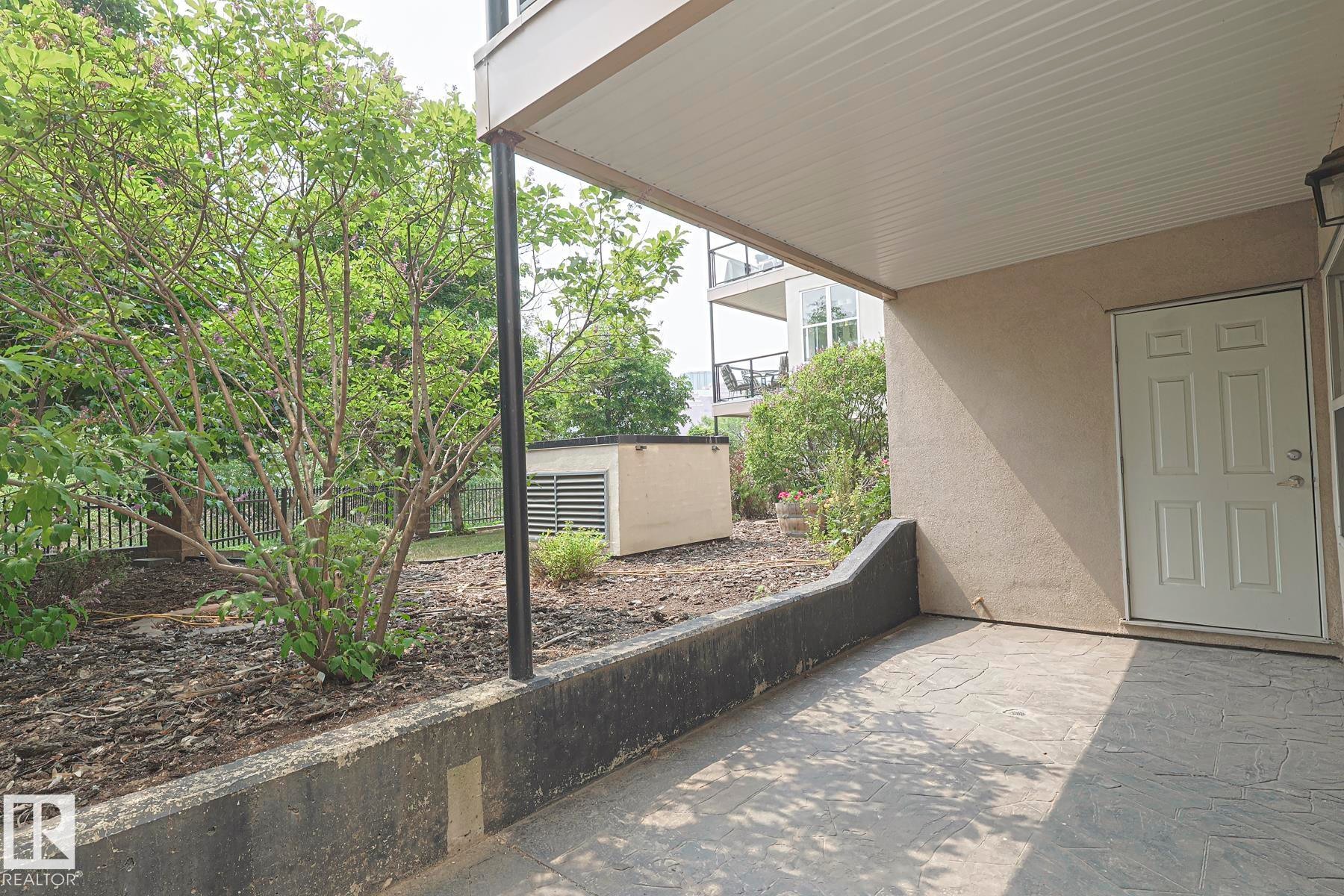 113 9507 101 Avenue, Edmonton, AB - Outdoor With Exterior