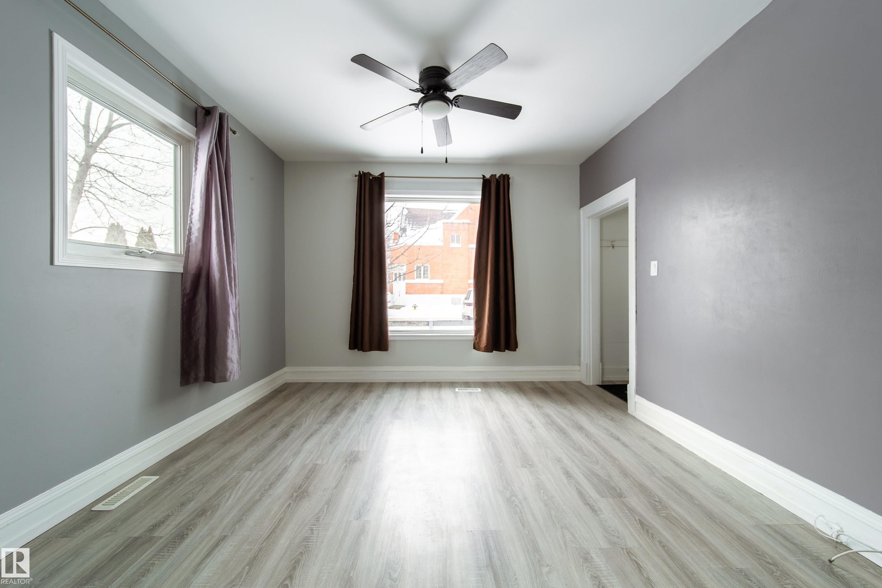 10803 93 Street, Edmonton, AB - Indoor Photo Showing Other Room