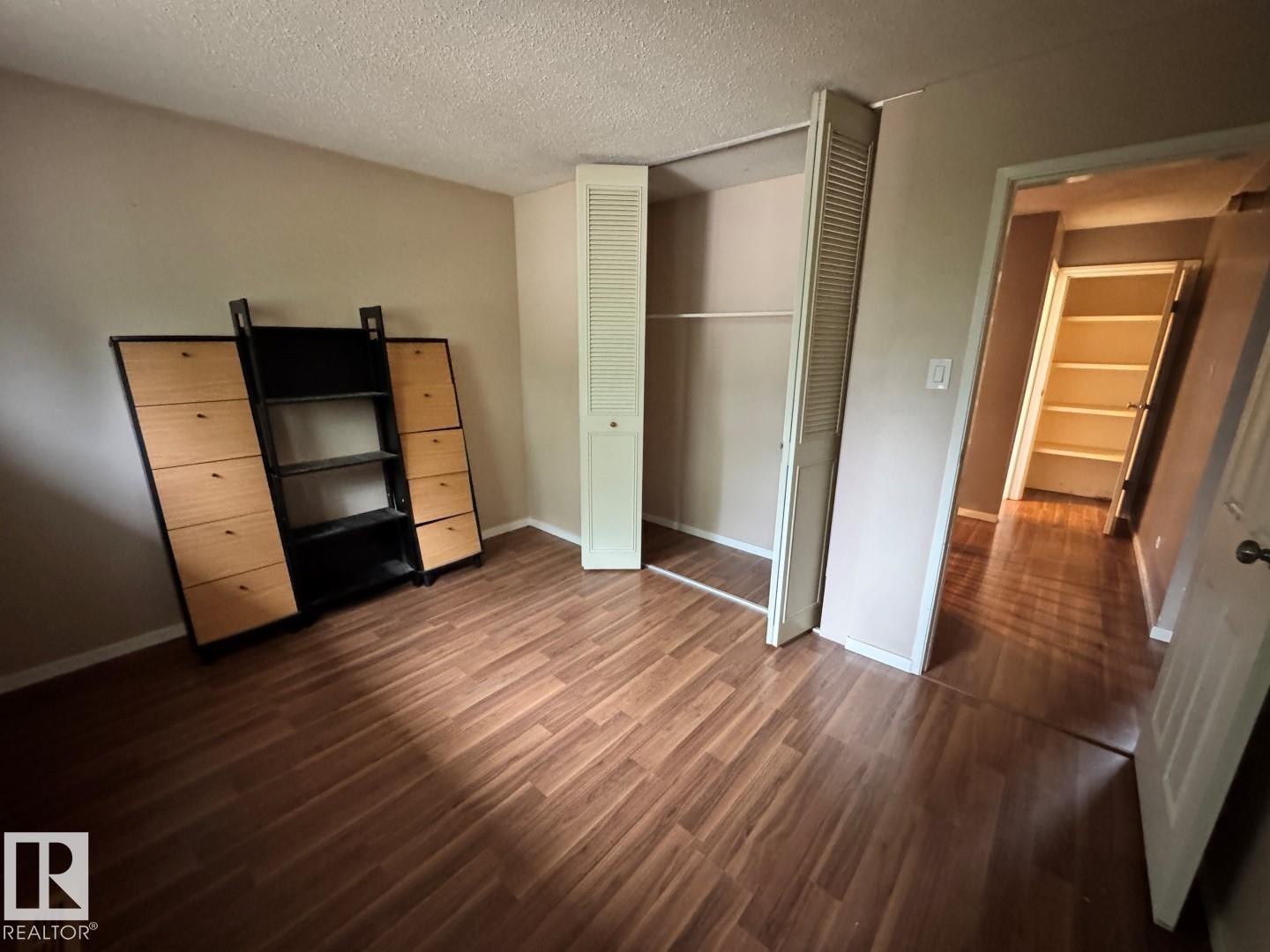 6612 36A Avenue, Edmonton, AB - Indoor