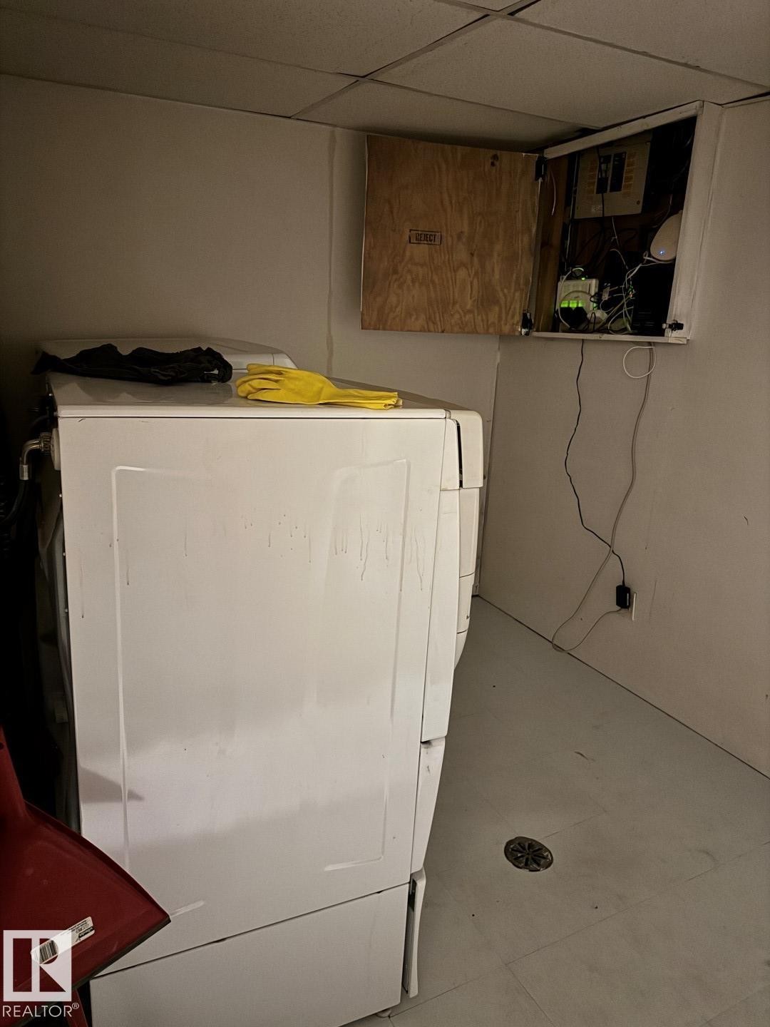 6612 36A Avenue, Edmonton, AB - Indoor