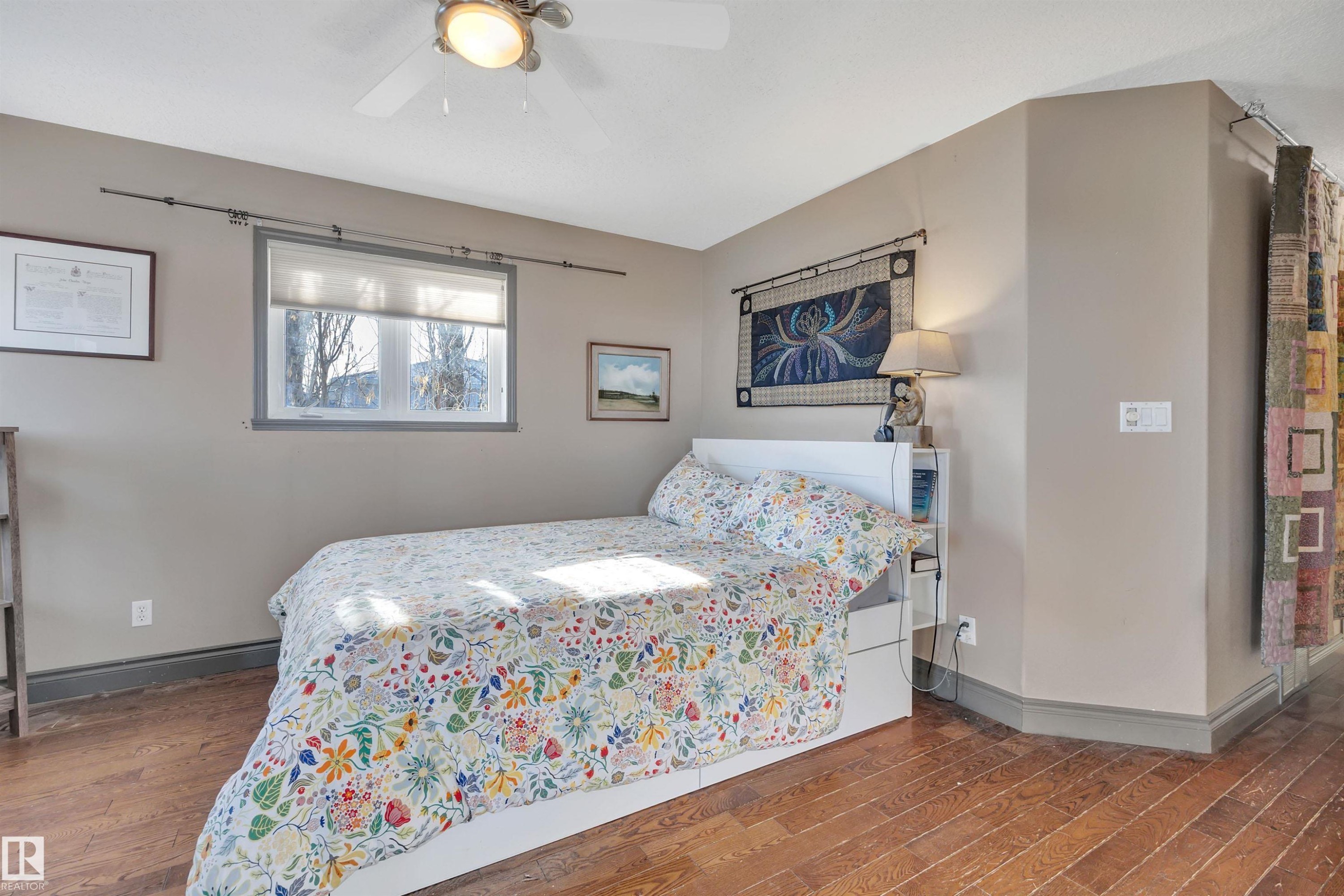 115 Parkside Drive, Wetaskiwin, AB - Indoor Photo Showing Bedroom
