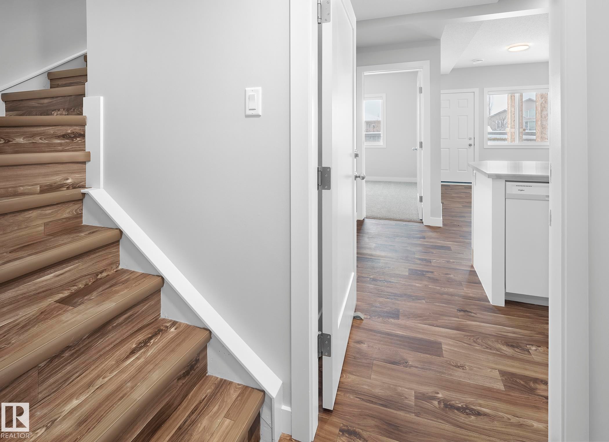 760 Berg Loop, Leduc, AB - Indoor Photo Showing Other Room