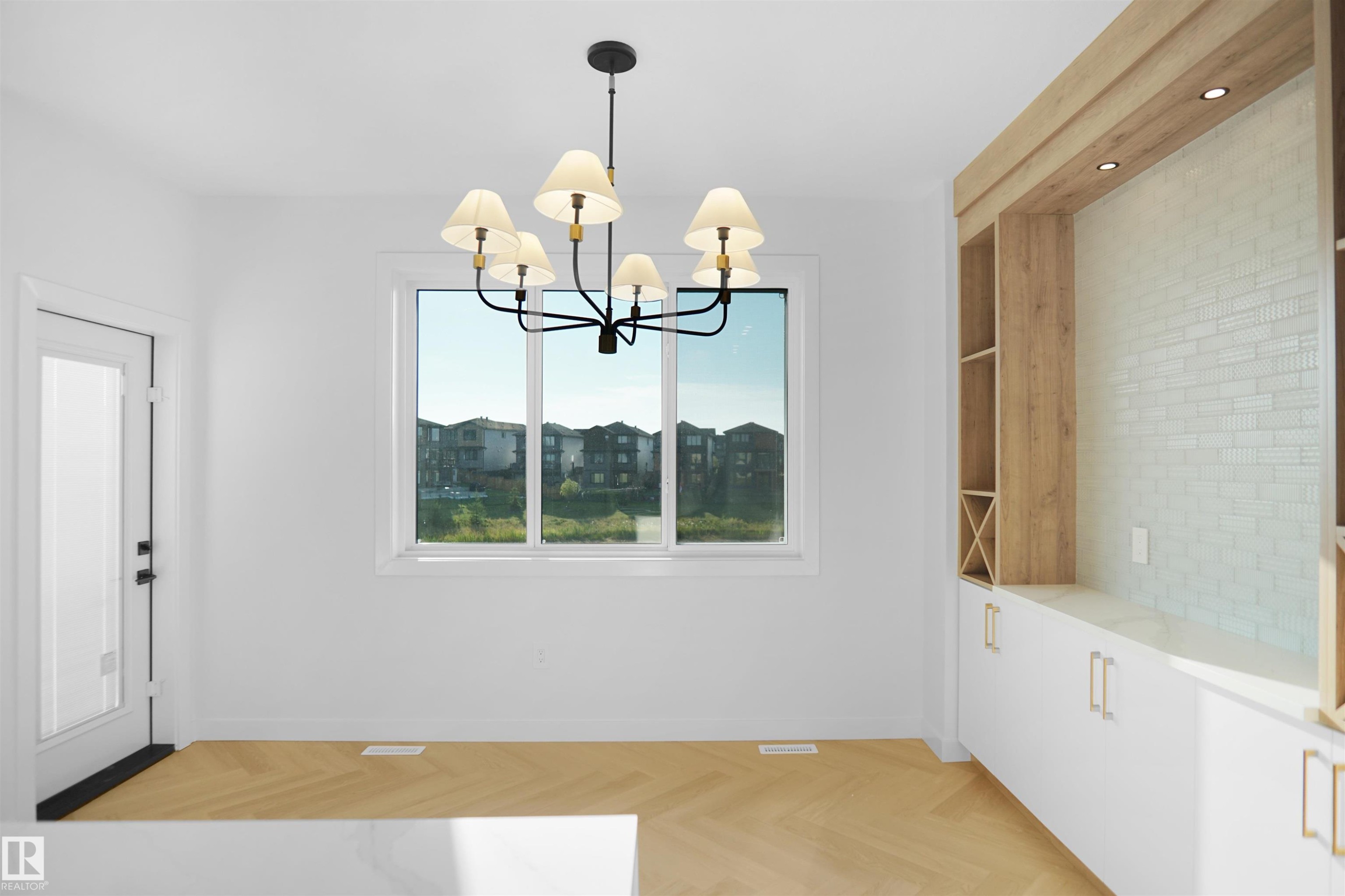 11 Trill Point(E), Spruce Grove, AB - Indoor Photo Showing Other Room