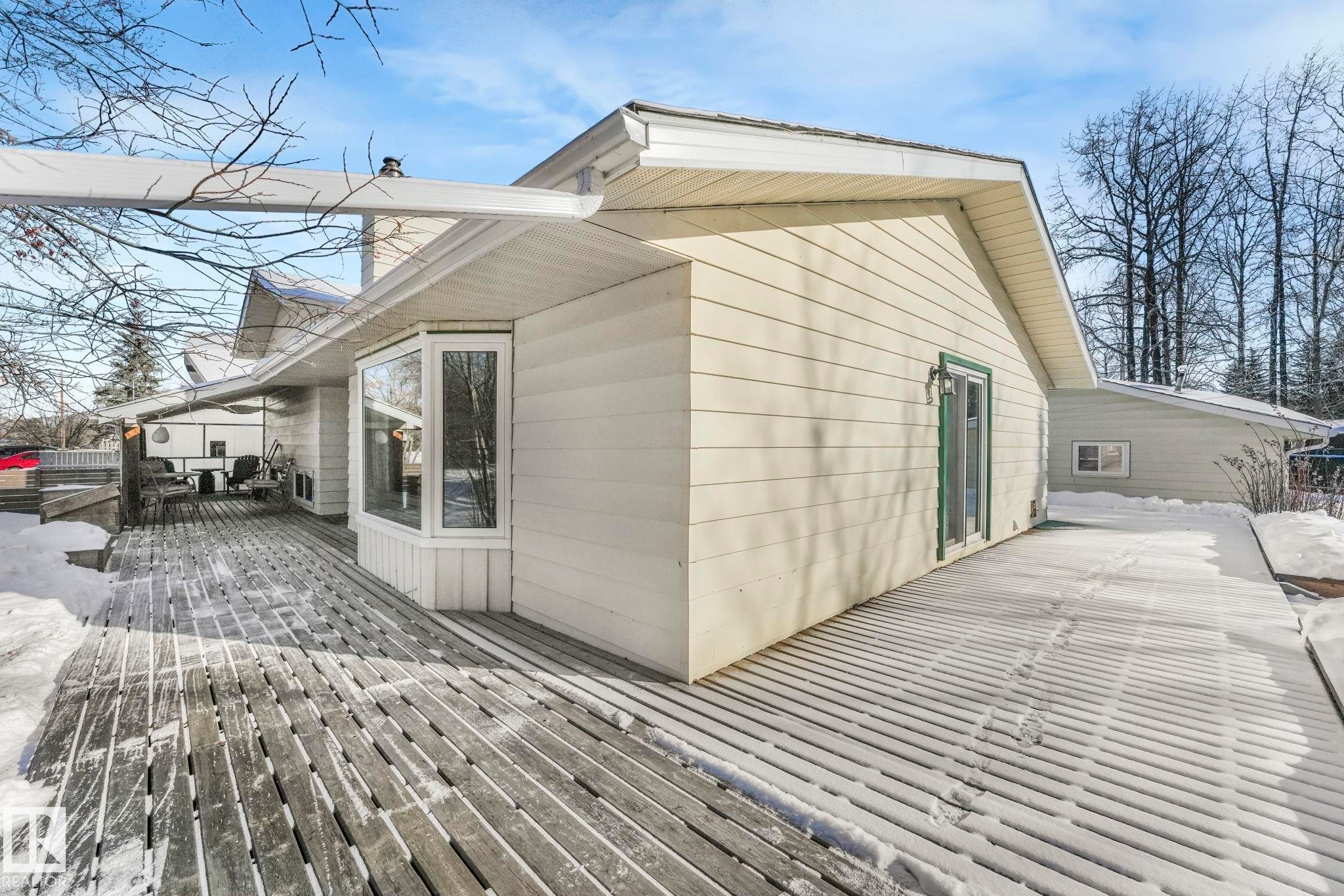 4835 60 Street, Rural Lac Ste. Anne County, AB - Outdoor With Exterior