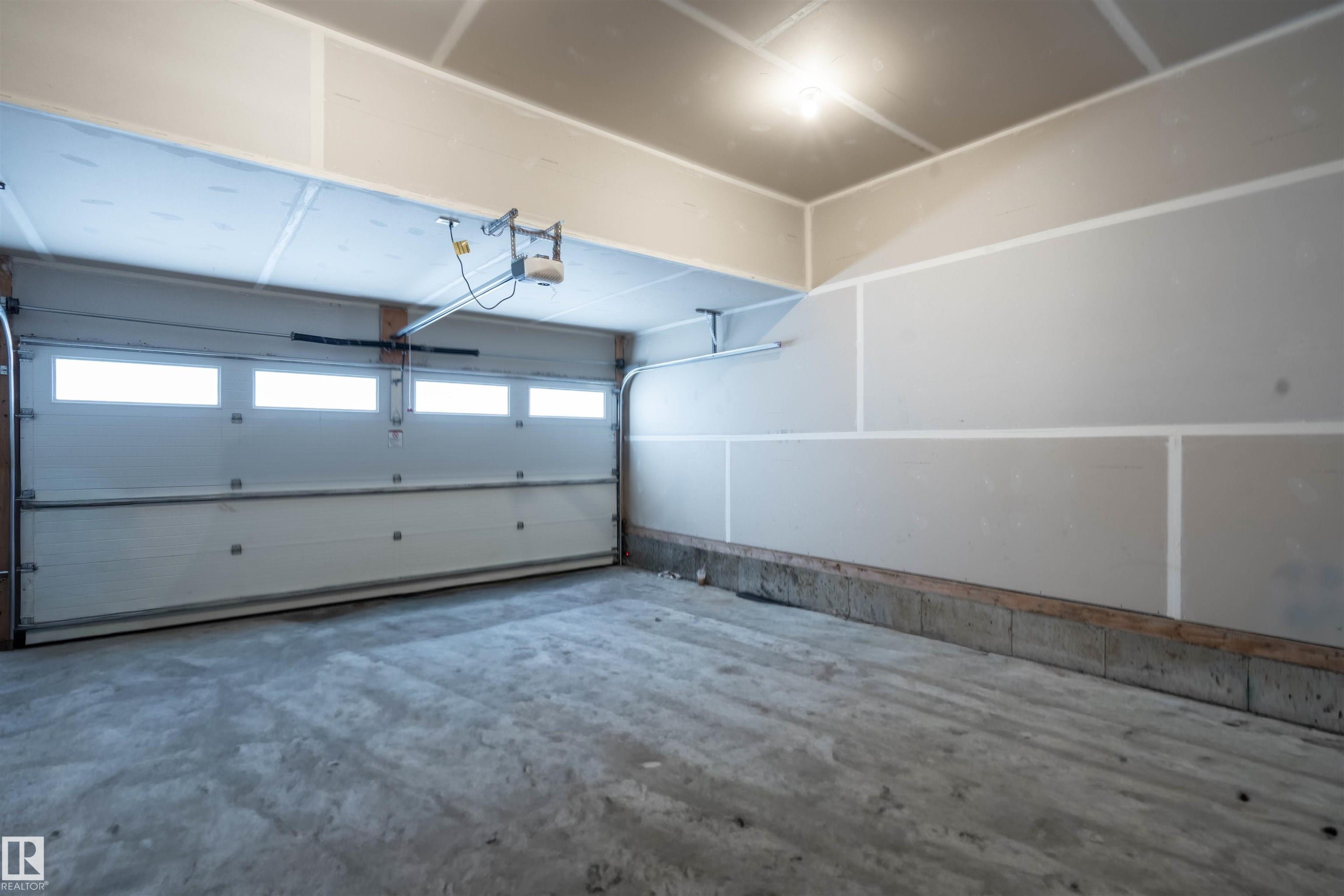 1487 Plum Circle Circle, Edmonton, AB