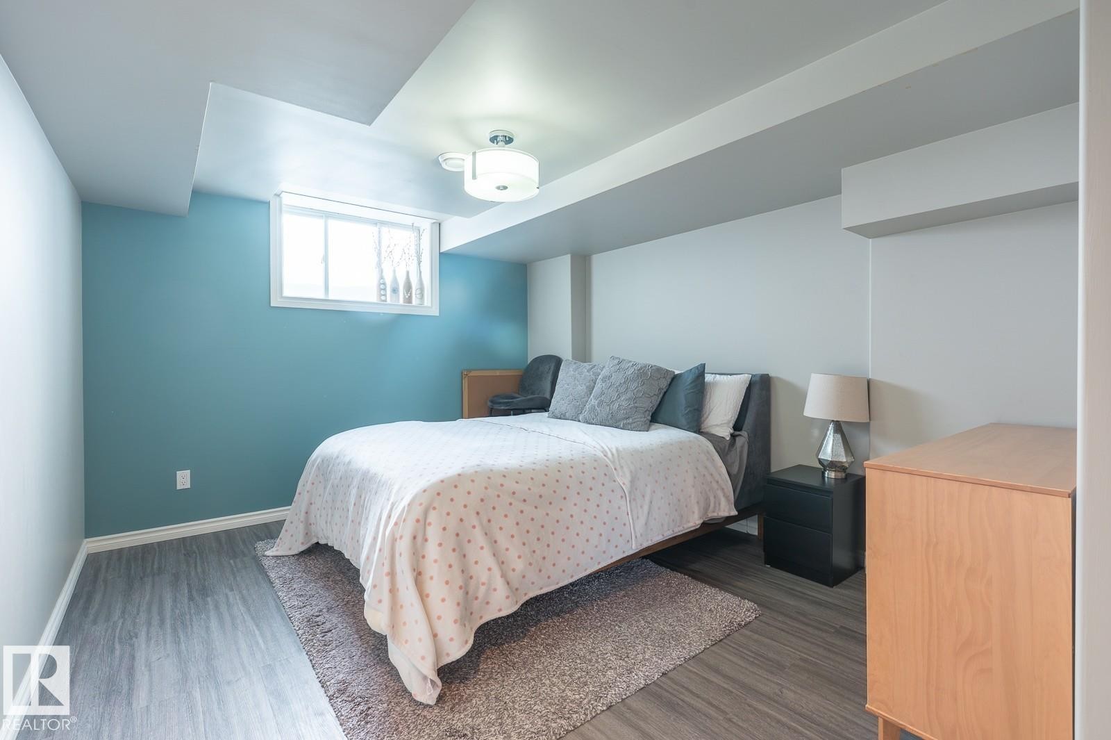 9 671 Silver Berry Road Nw, Edmonton, AB - Indoor Photo Showing Bedroom