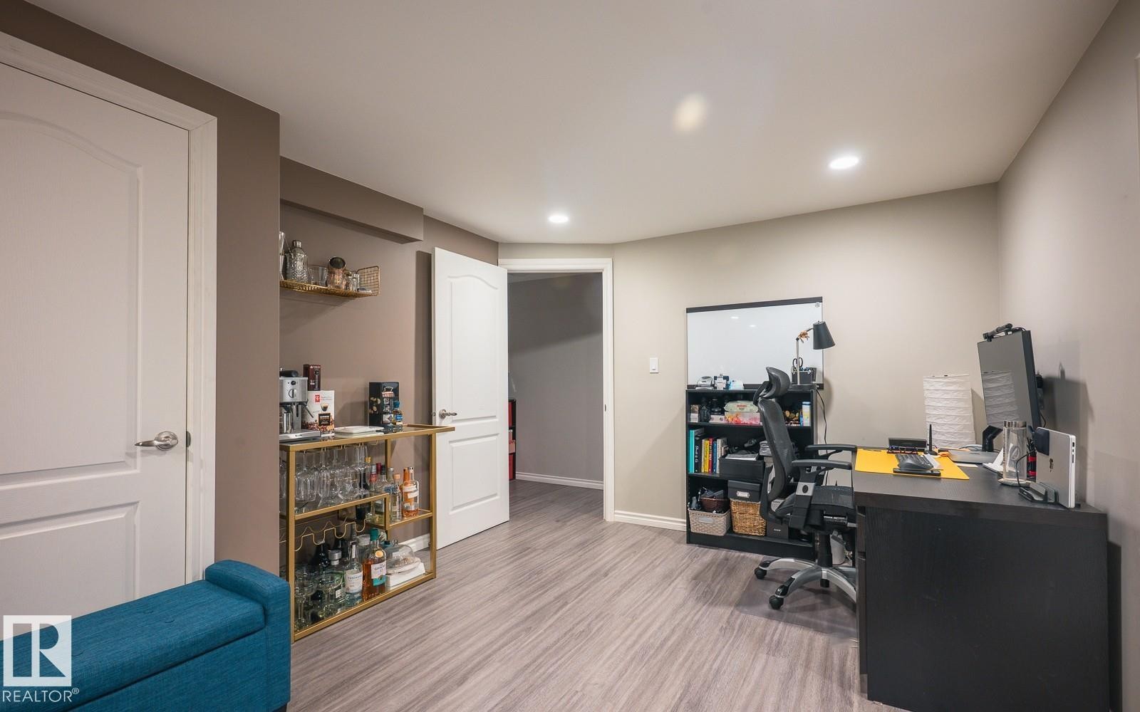 9 671 Silver Berry Road Nw, Edmonton, AB - Indoor Photo Showing Office