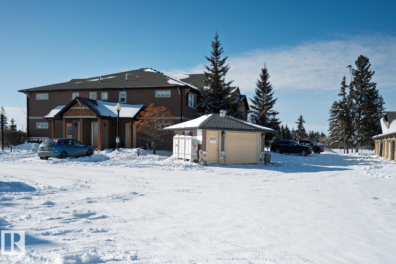 9 671 Silver Berry Road Nw, Edmonton, AB - Outdoor