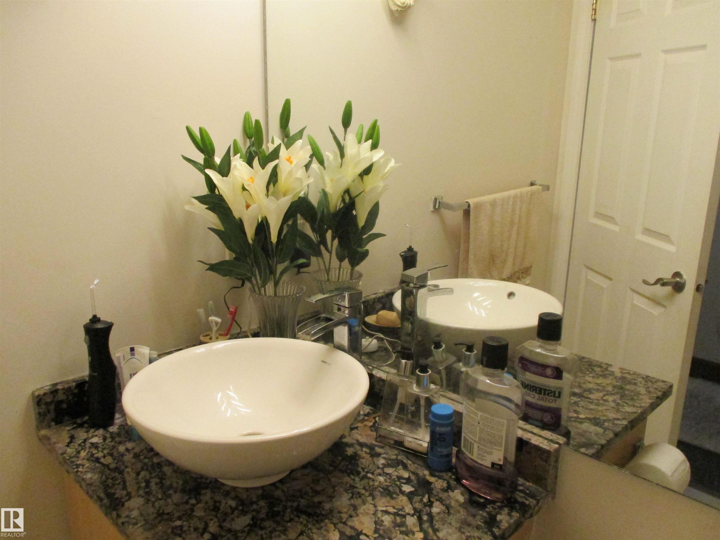 14043 134 Street, Edmonton, AB - Indoor Photo Showing Bathroom